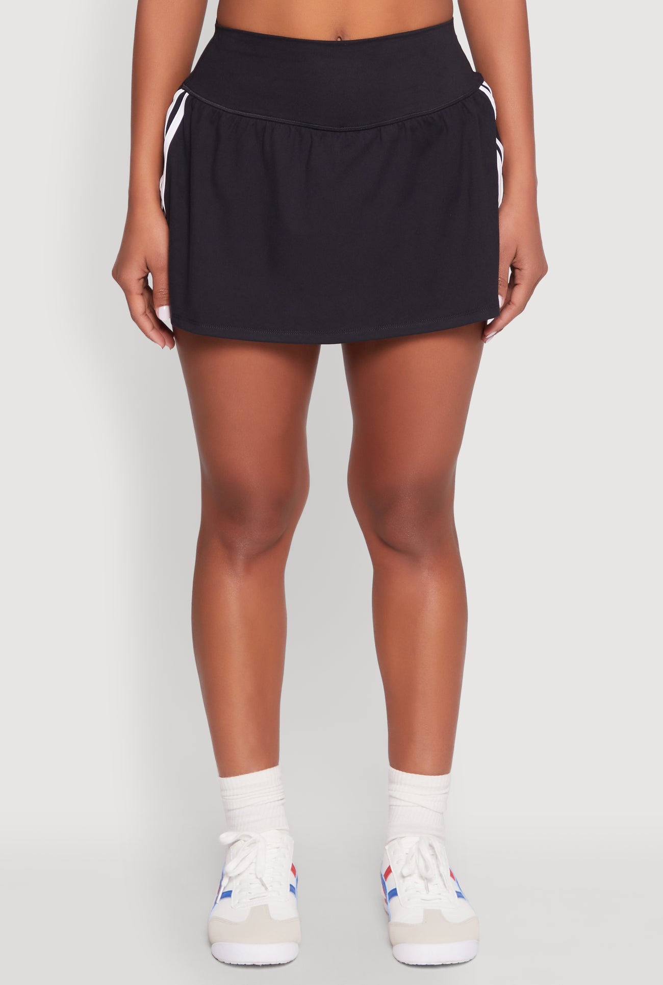 1413077660024001_003