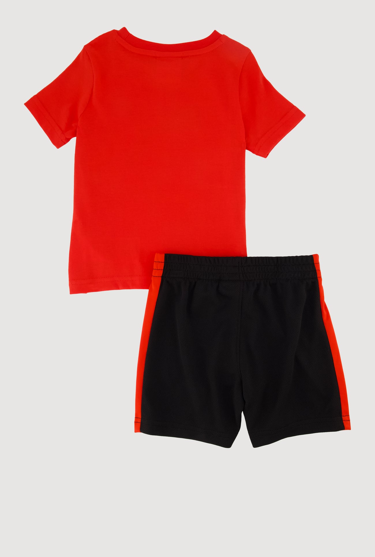 1552075231057060_002