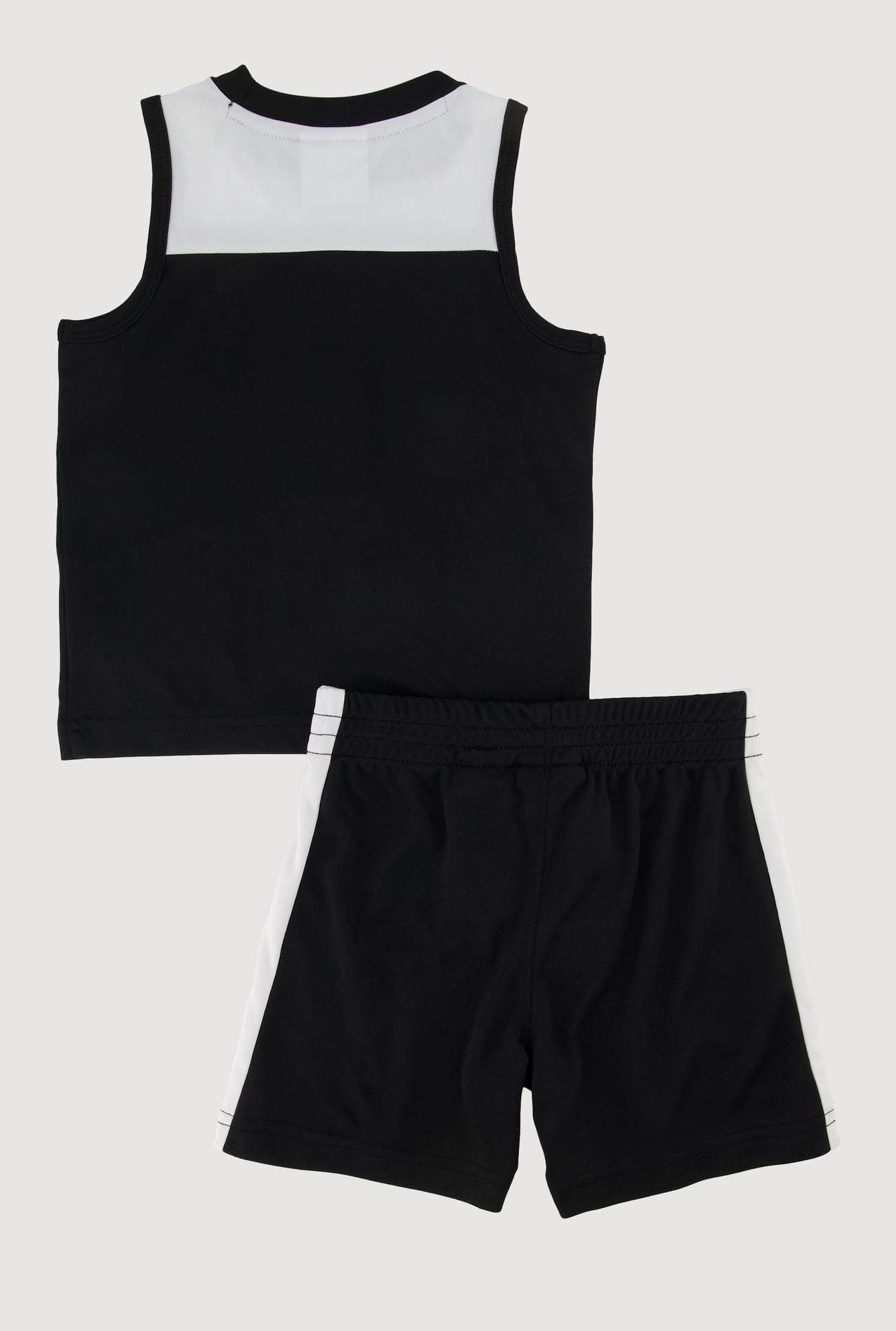 1552075231060001_002