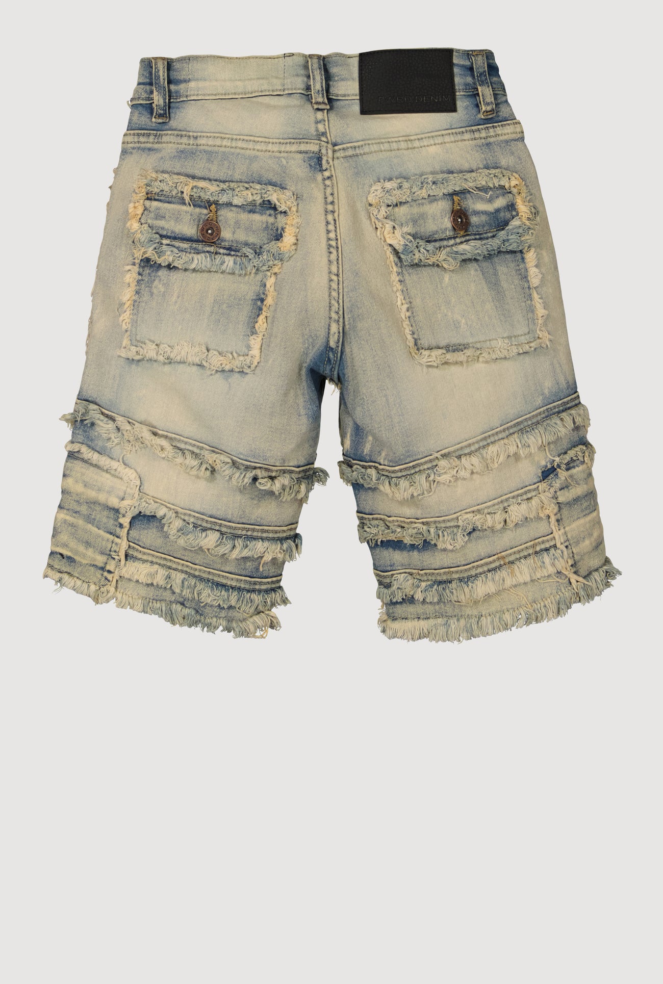 1712073150302402_002