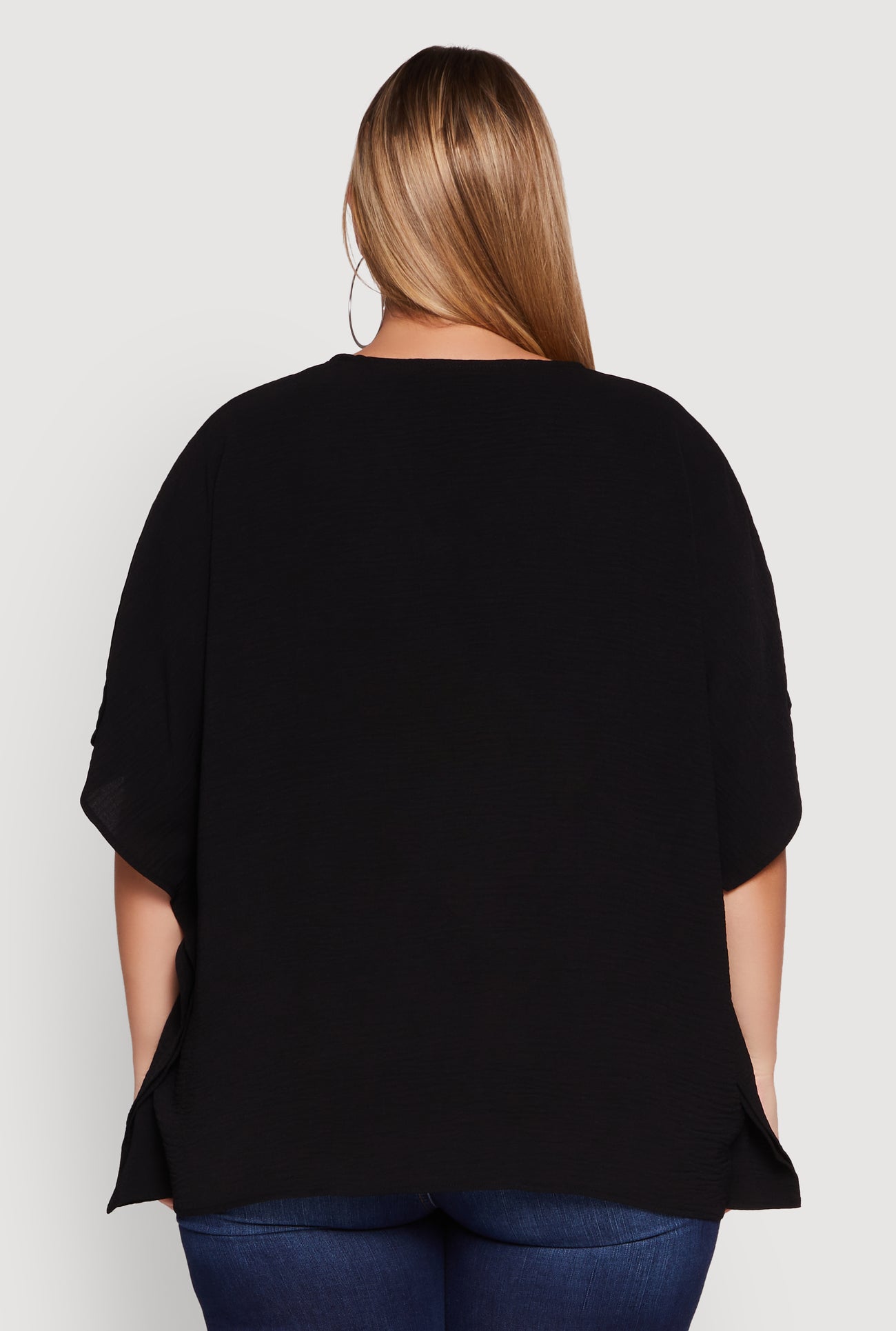 1801054213436001_006