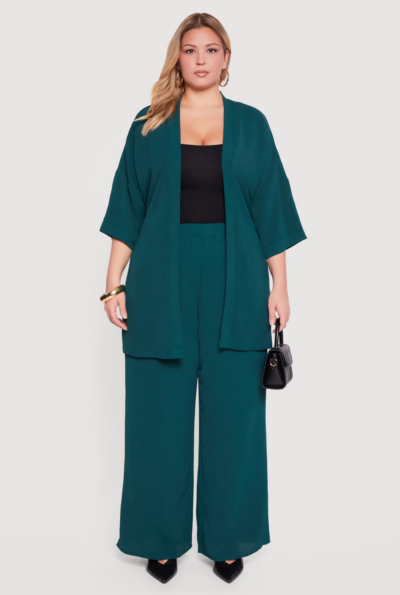 1801054218985031_002