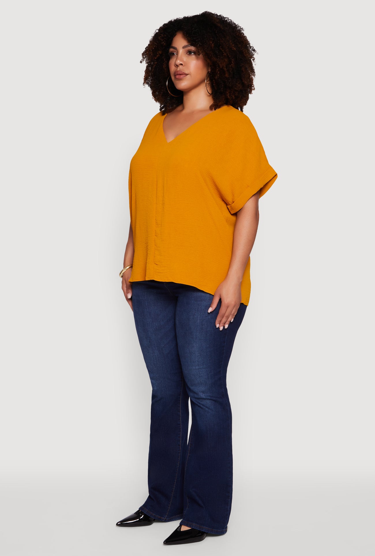 1801054219480071_005