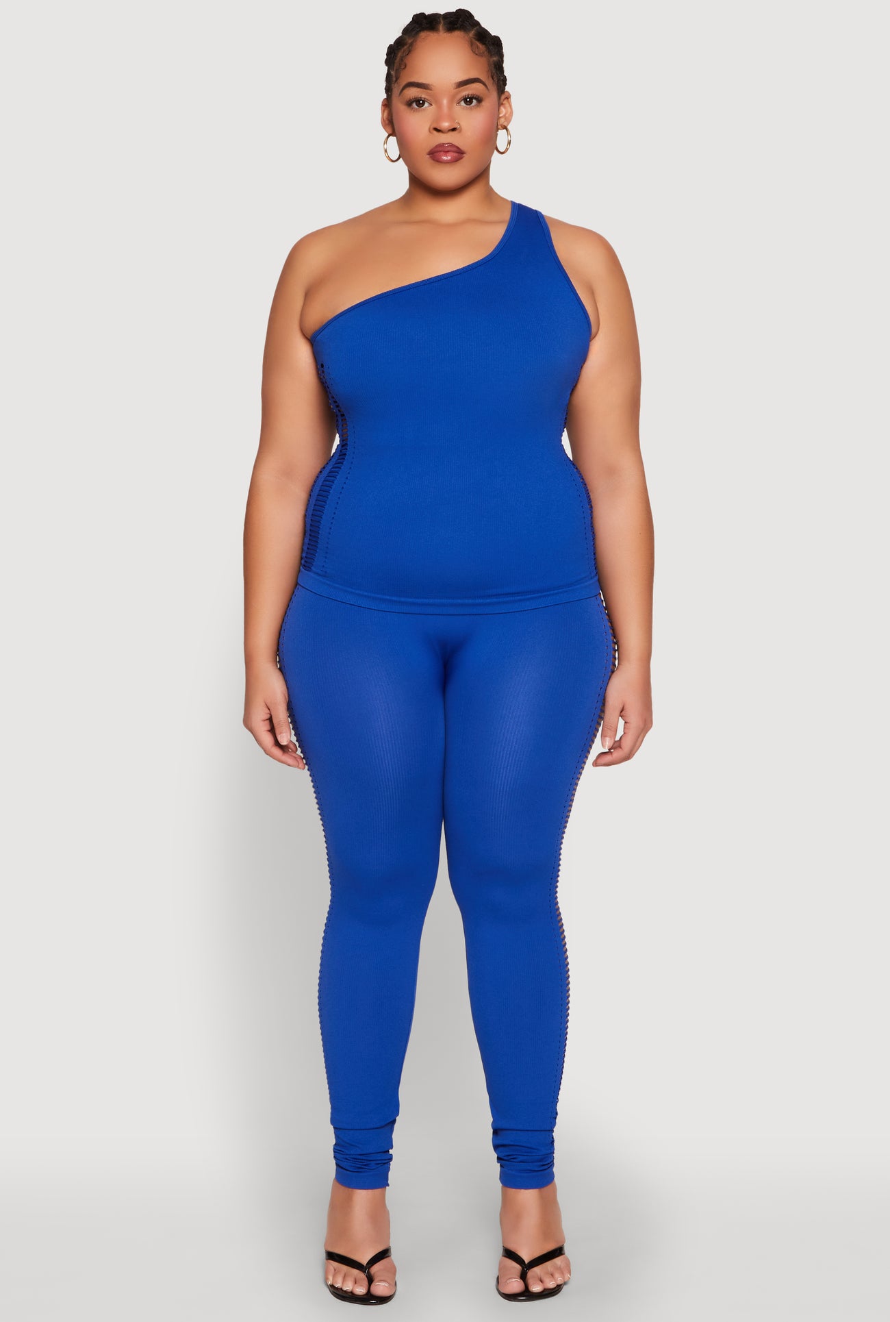 1850001442611043_002