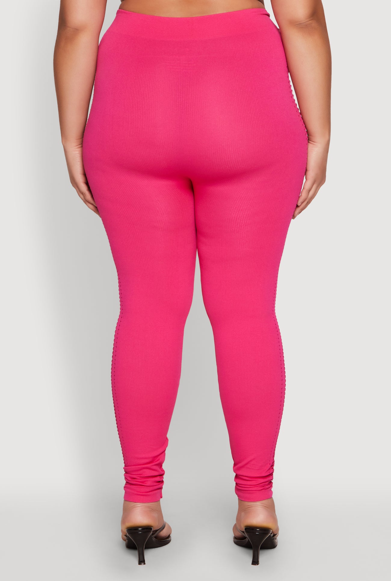 1850001442612068_005