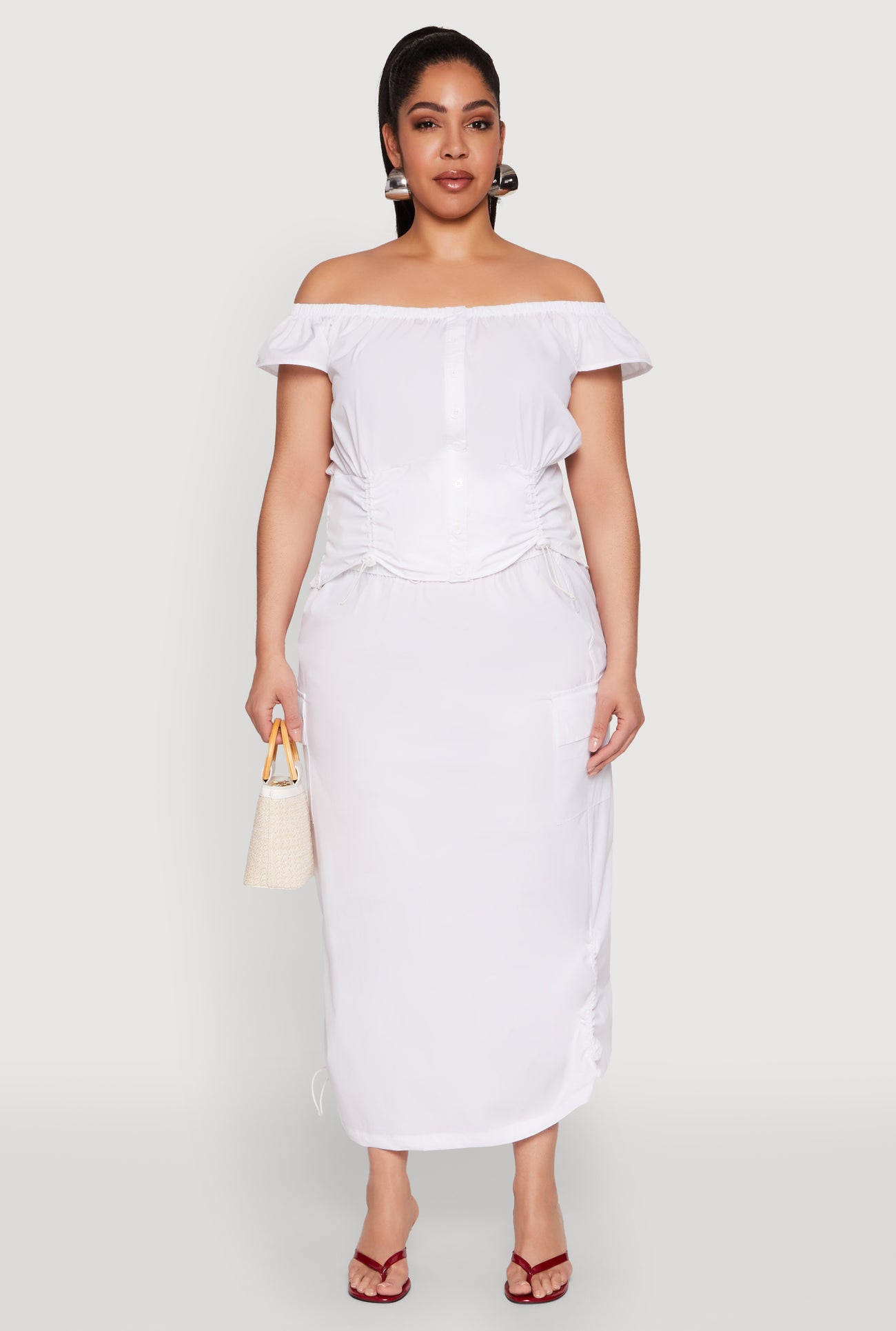 1850038340812010_002