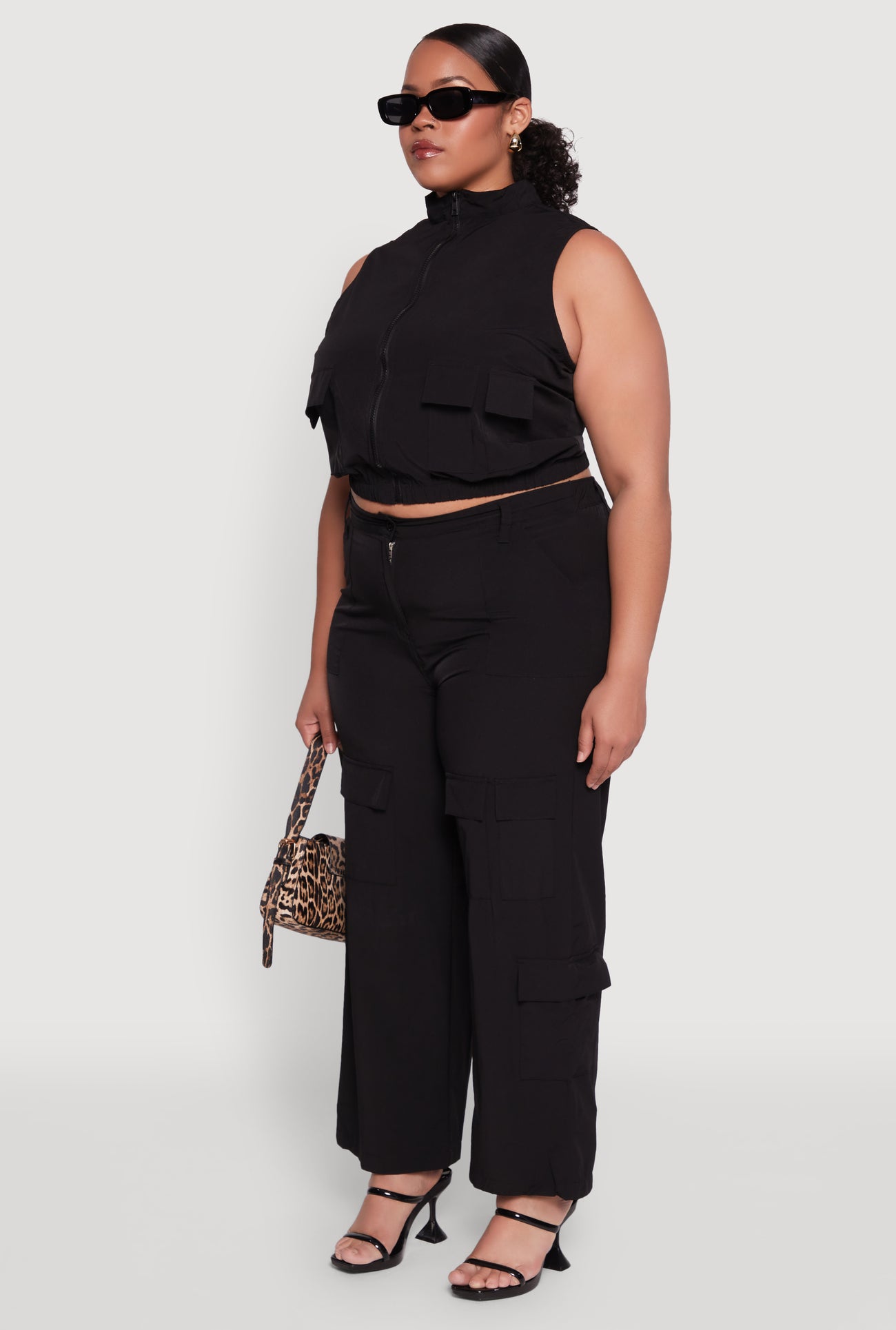 1850038346810001_005