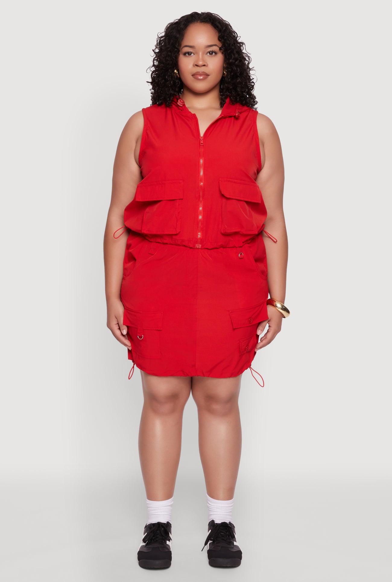 1850038346814080_003