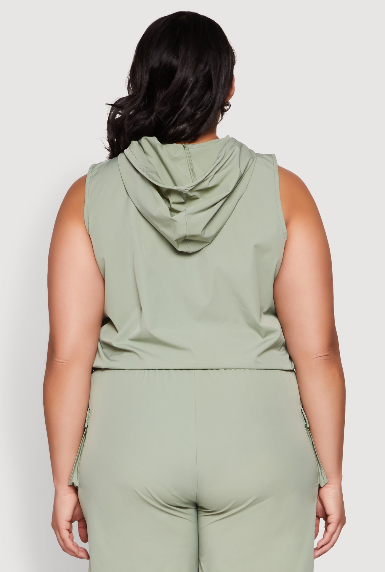 1850038348815034_006