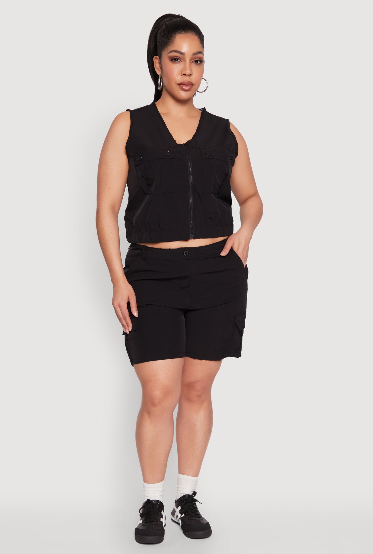 1850038349816001_001