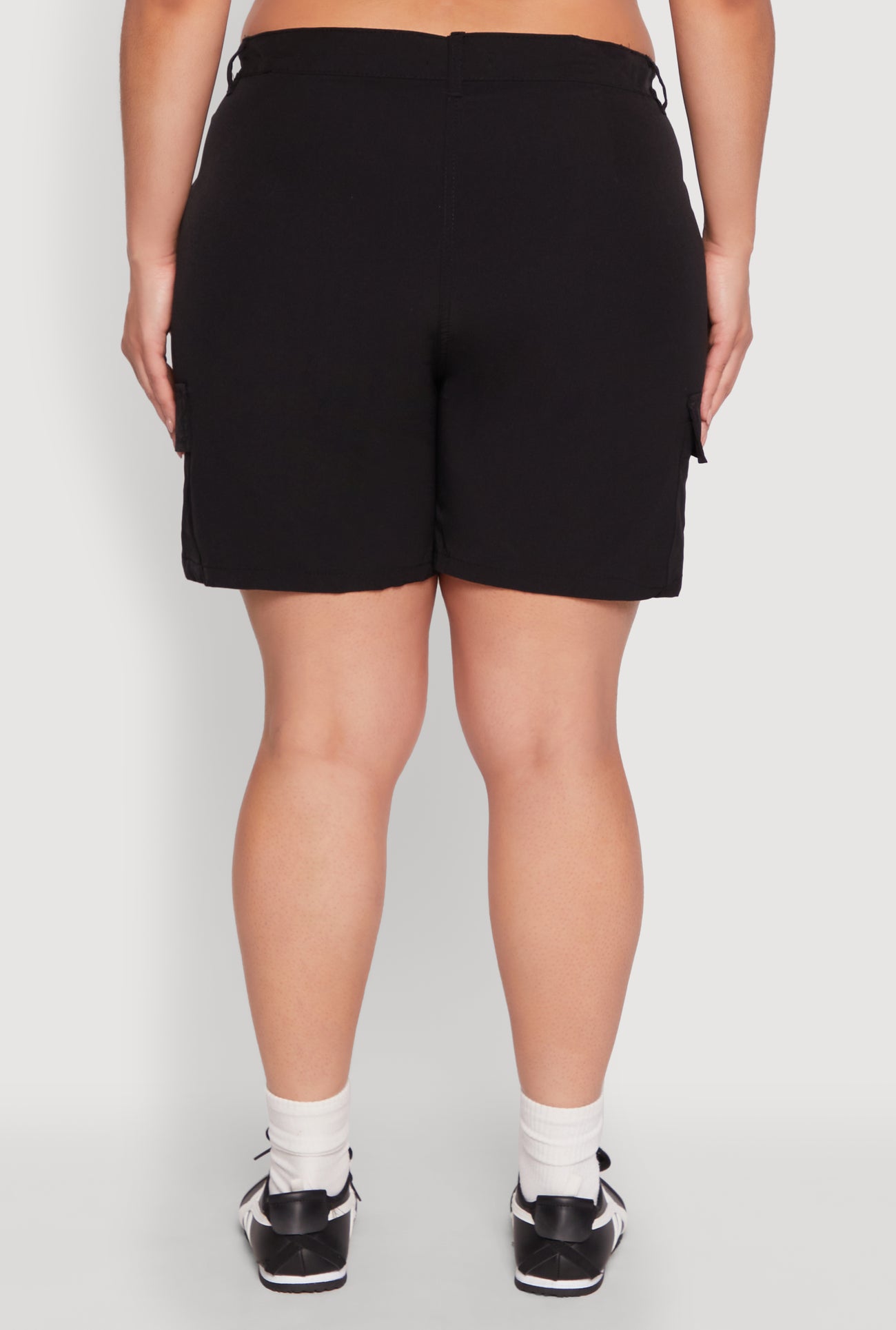 1850038349816001_005