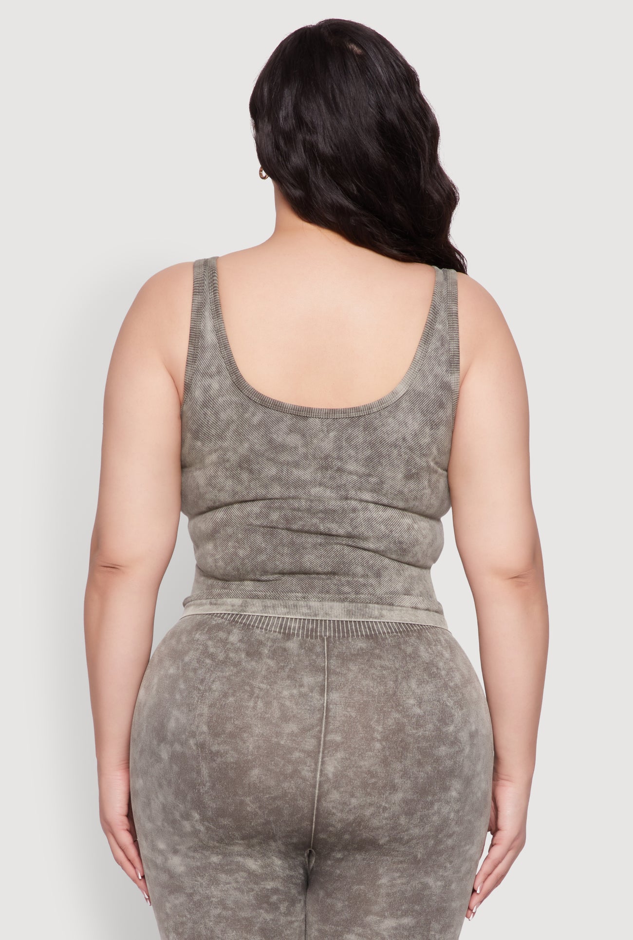 1850060584604032_006