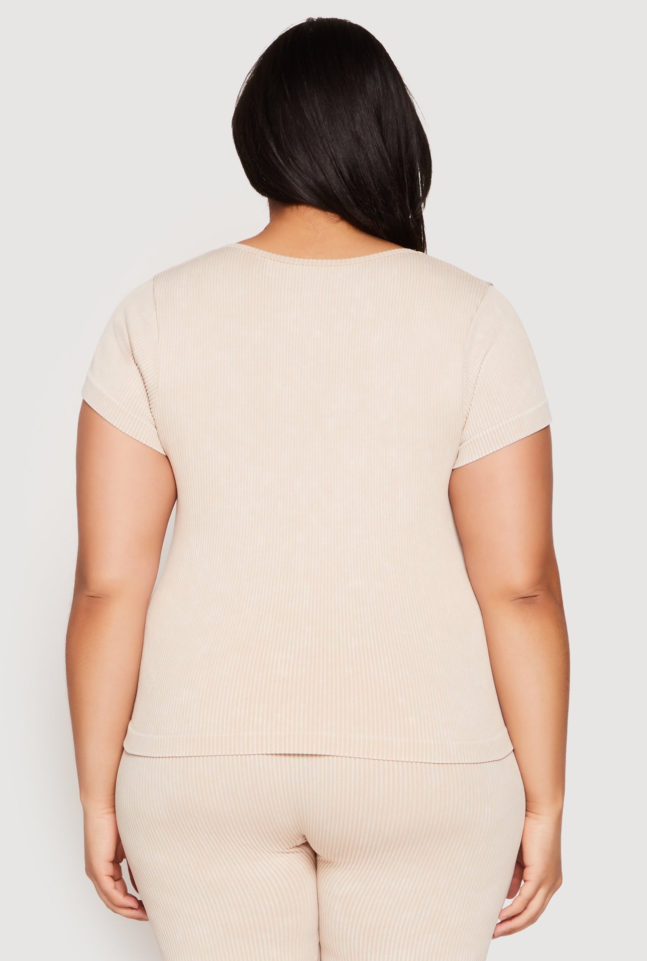 1850060589944024_006