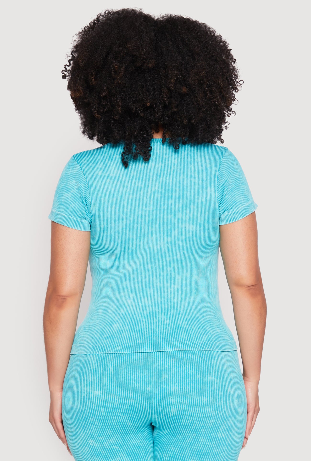 1850060589944038_006