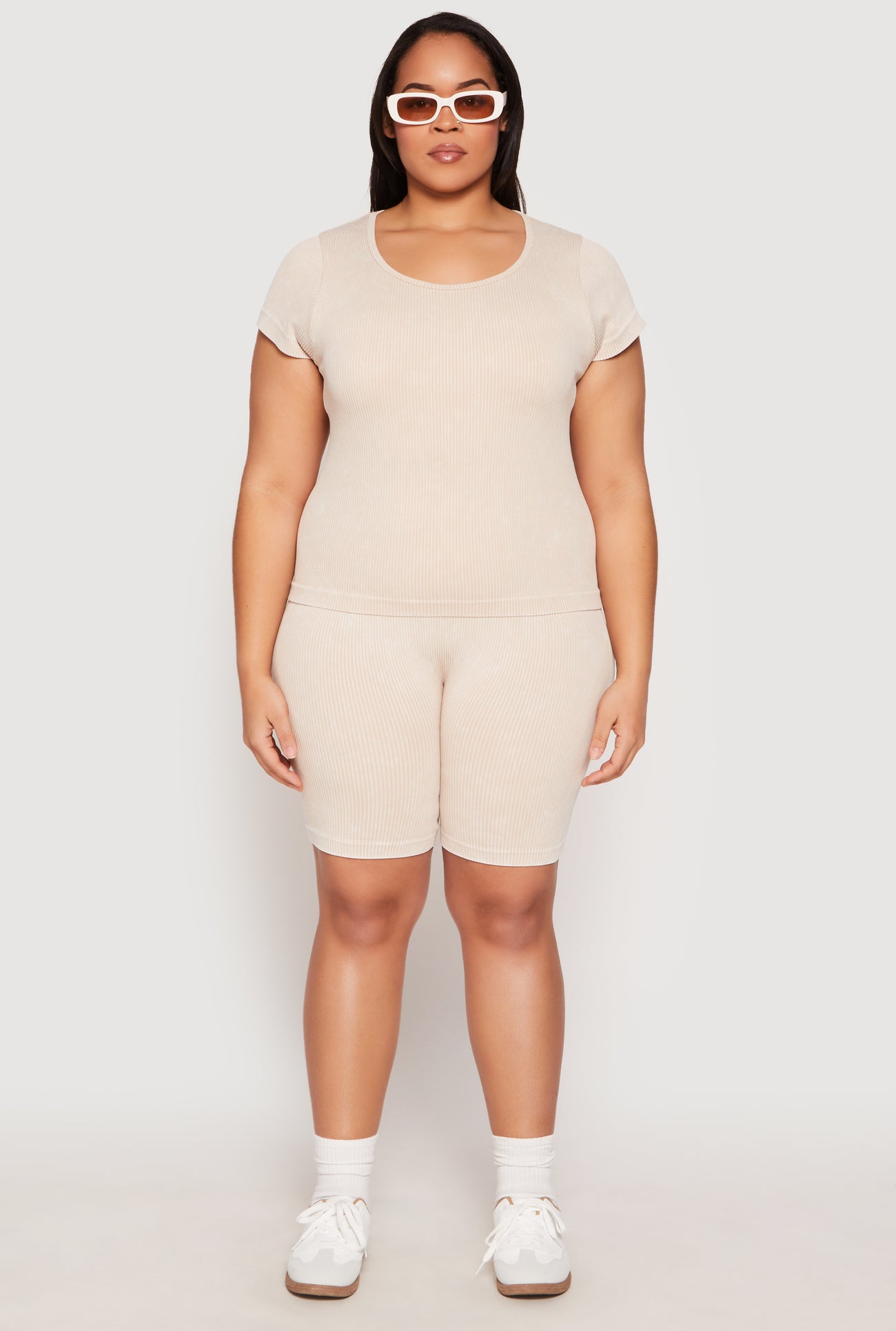 1850060589945024_001