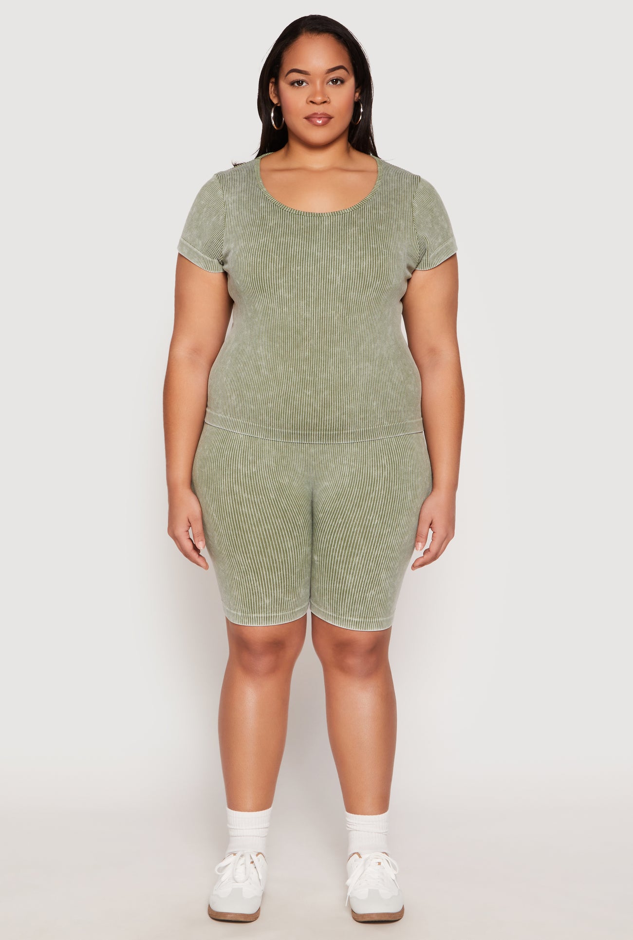 1850060589945032_001