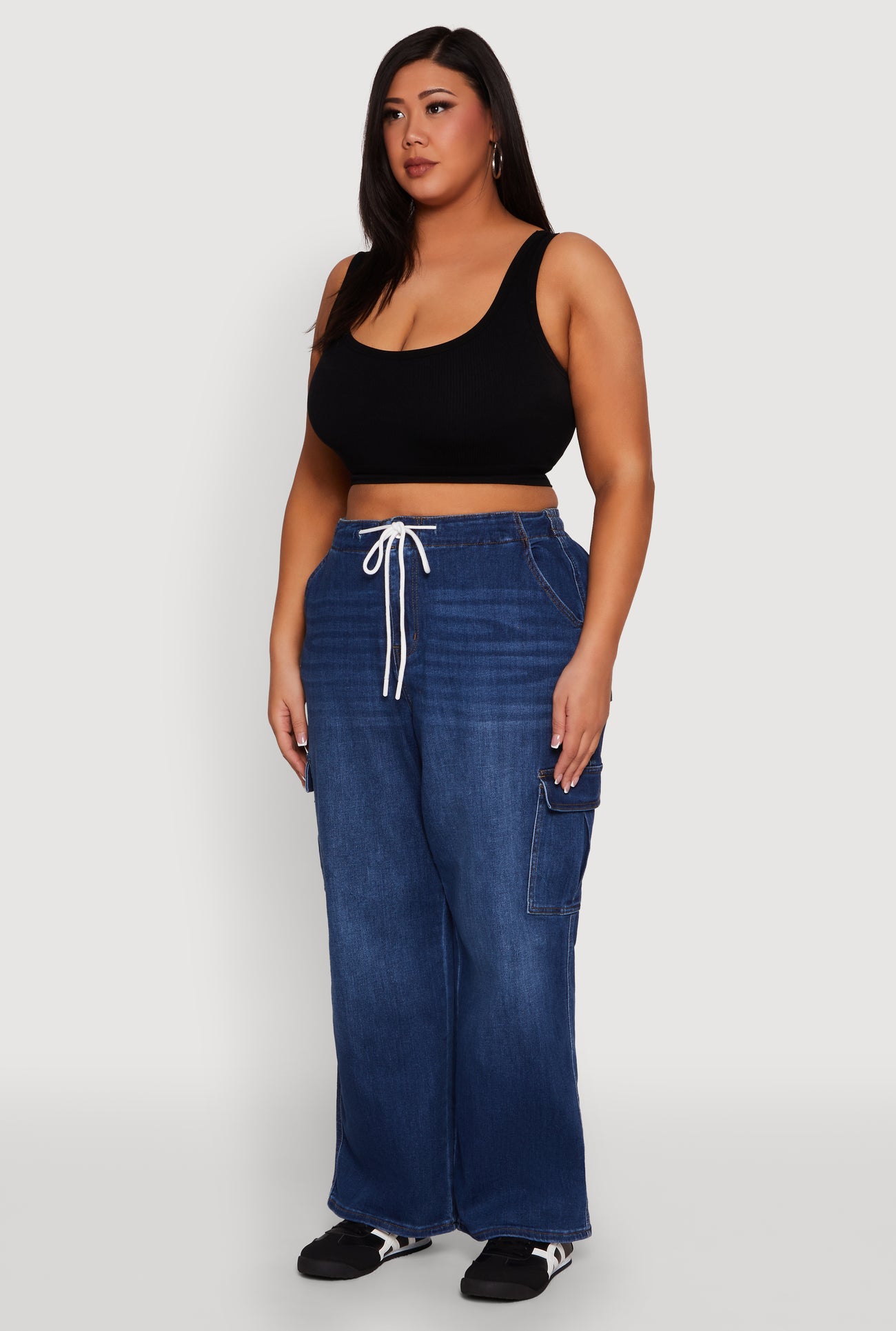 1870071610378404_003