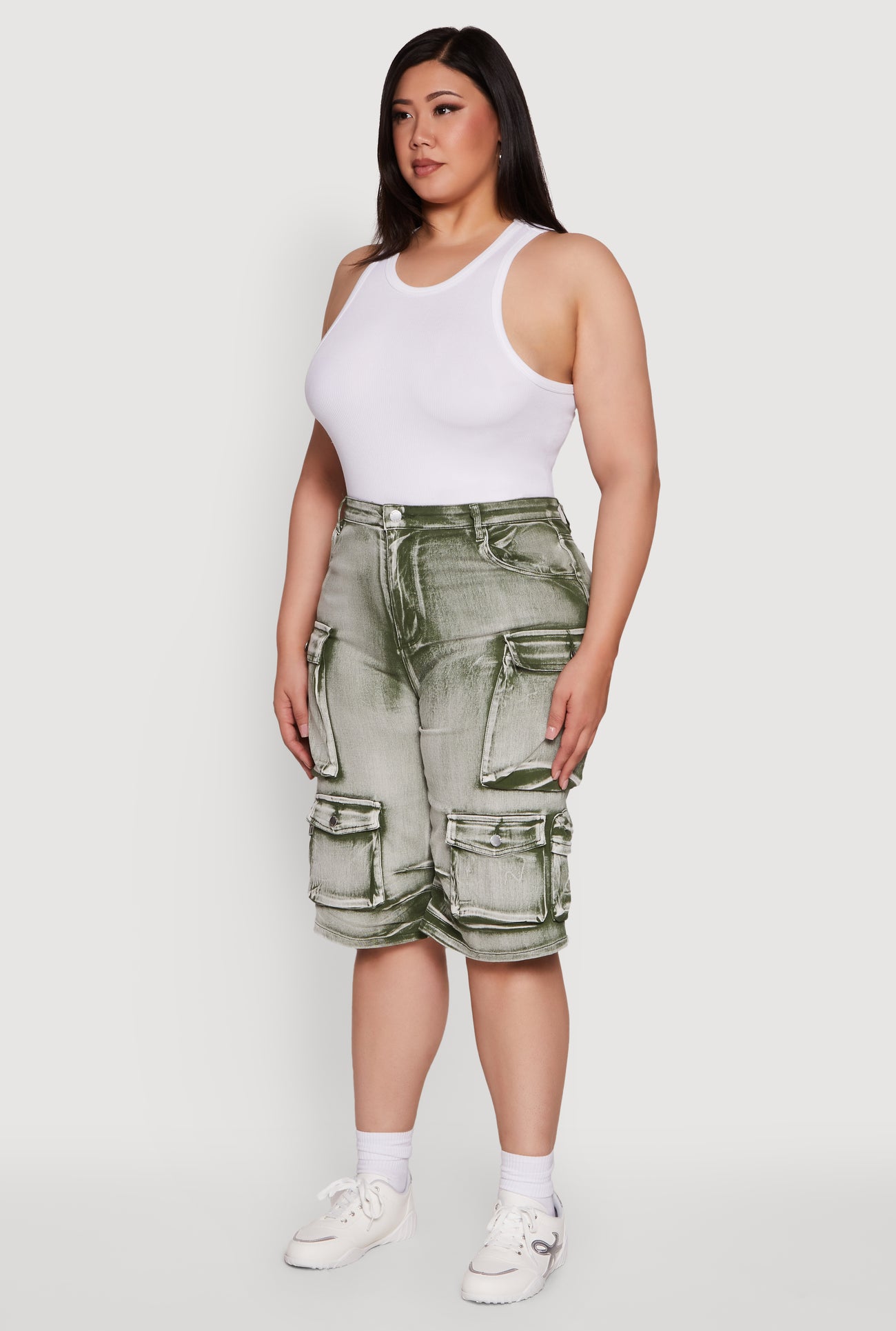 1872064722413032_003