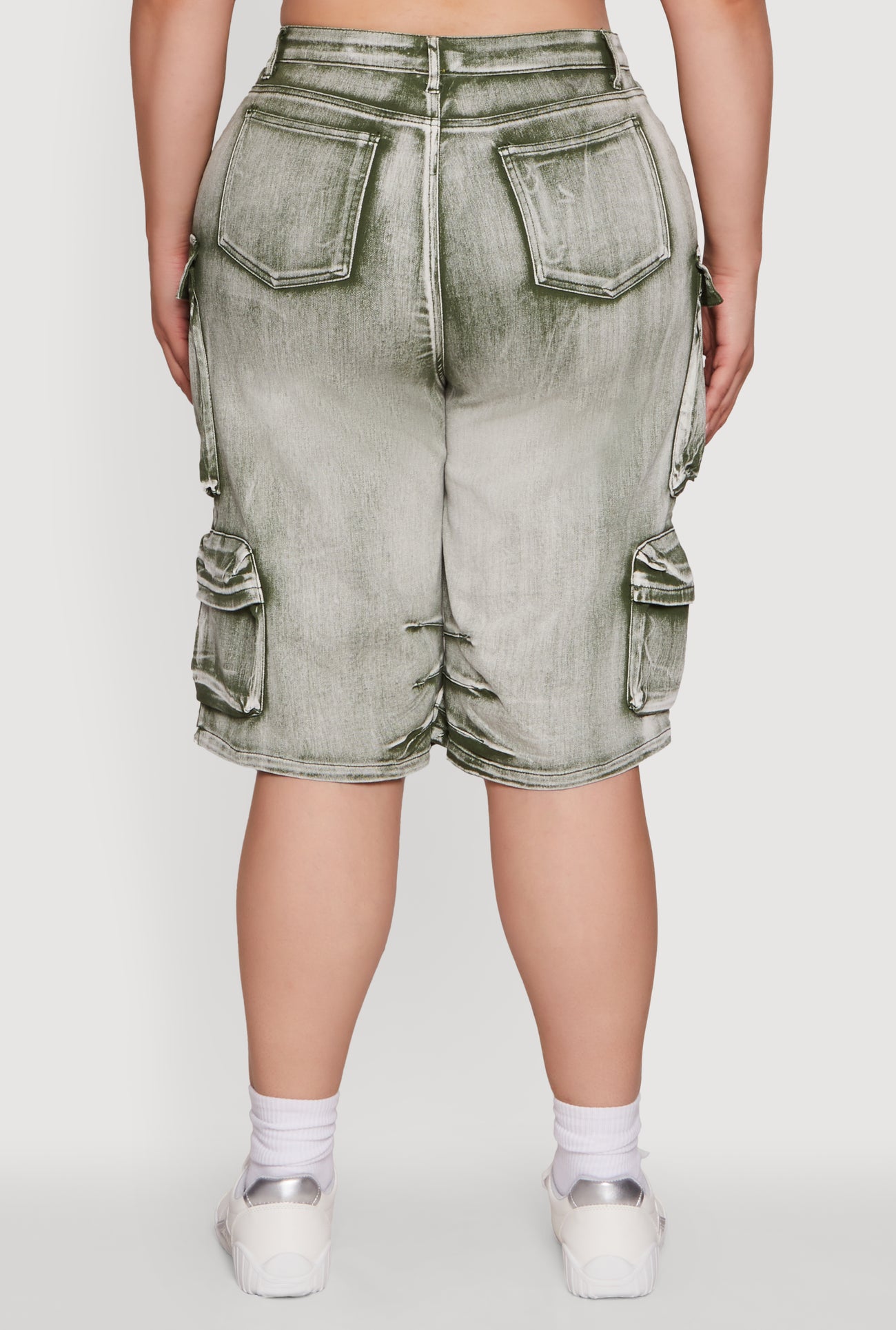 1872064722413032_006