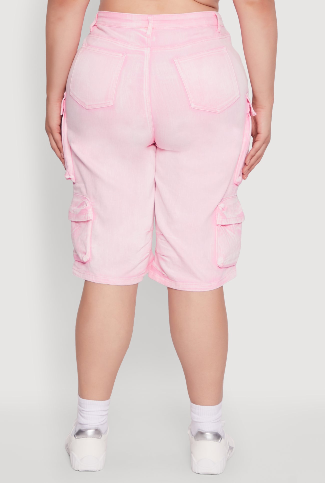 1872064722413066_006