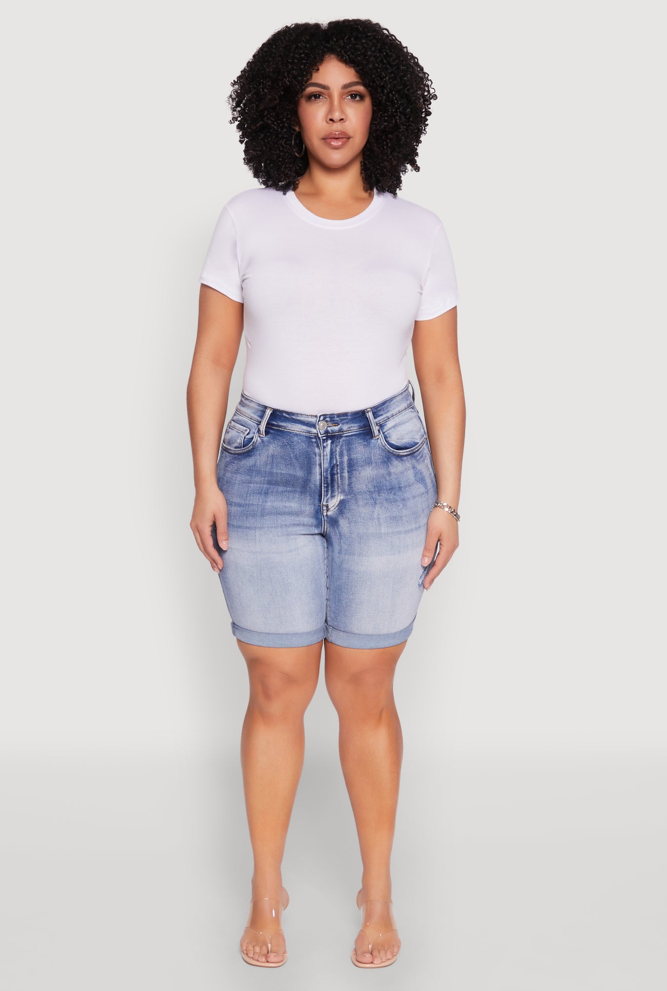 1872071610395404_002