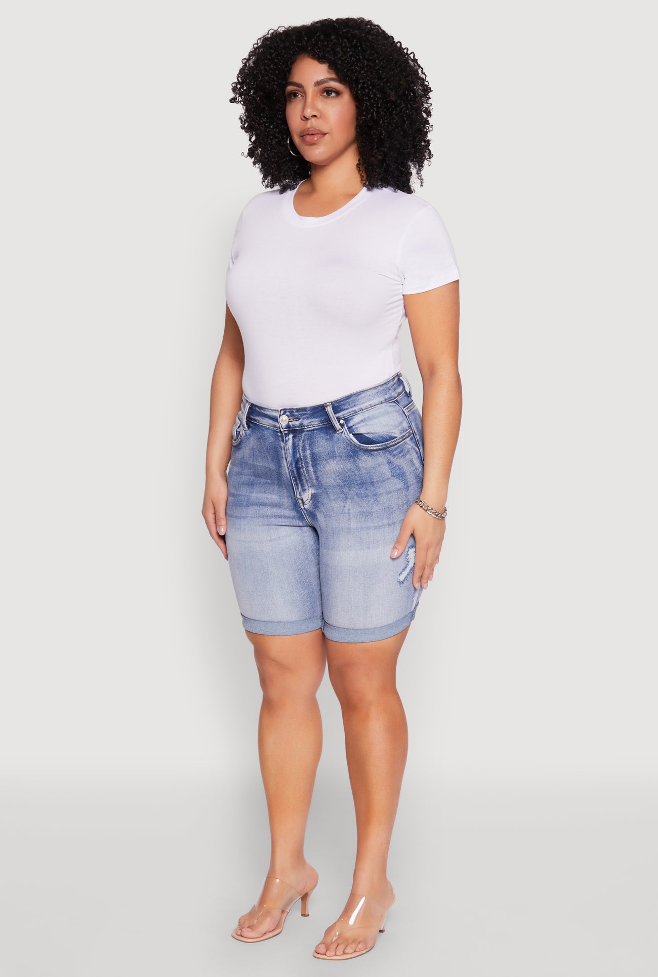 1872071610395404_003