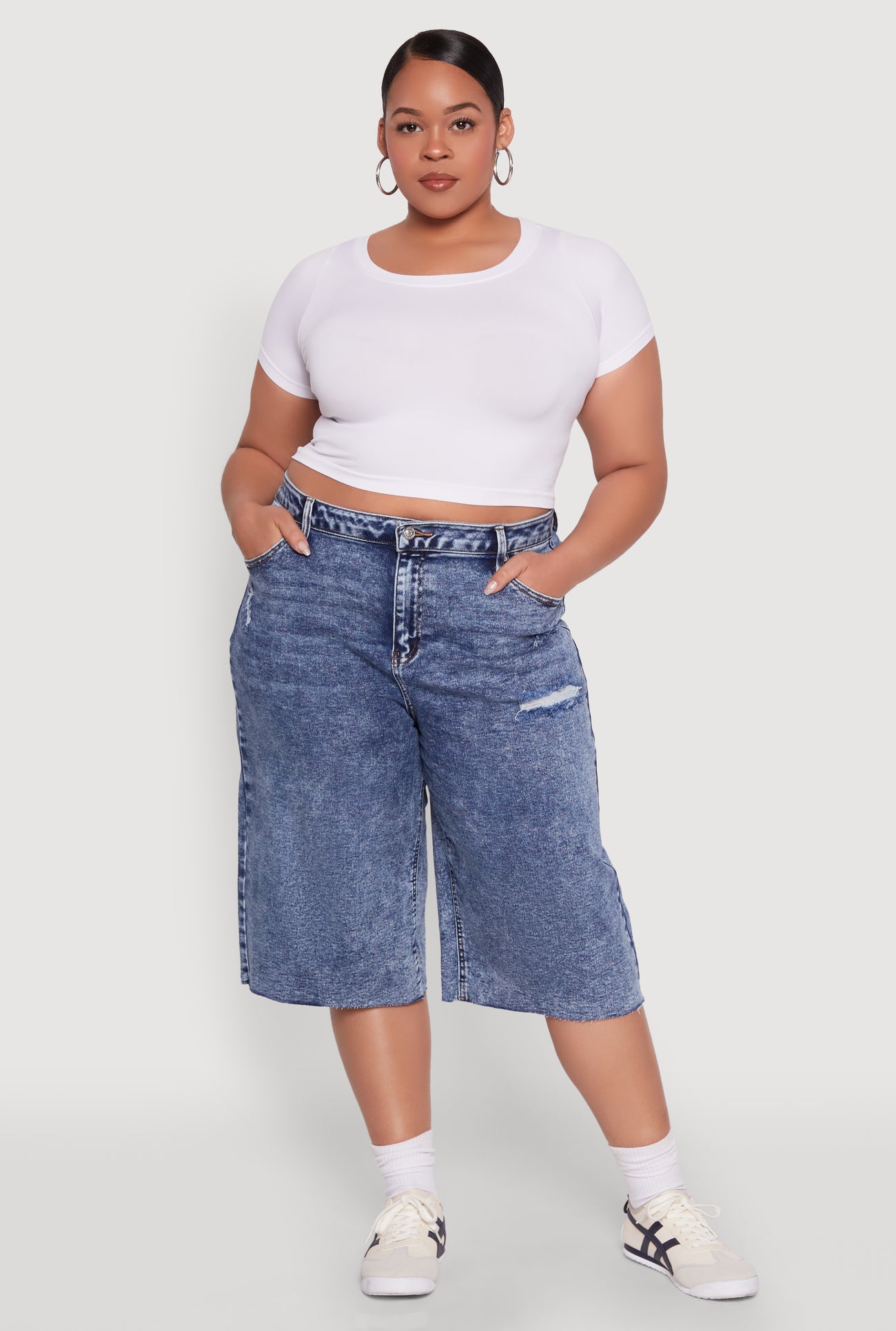 1872071619030408_001