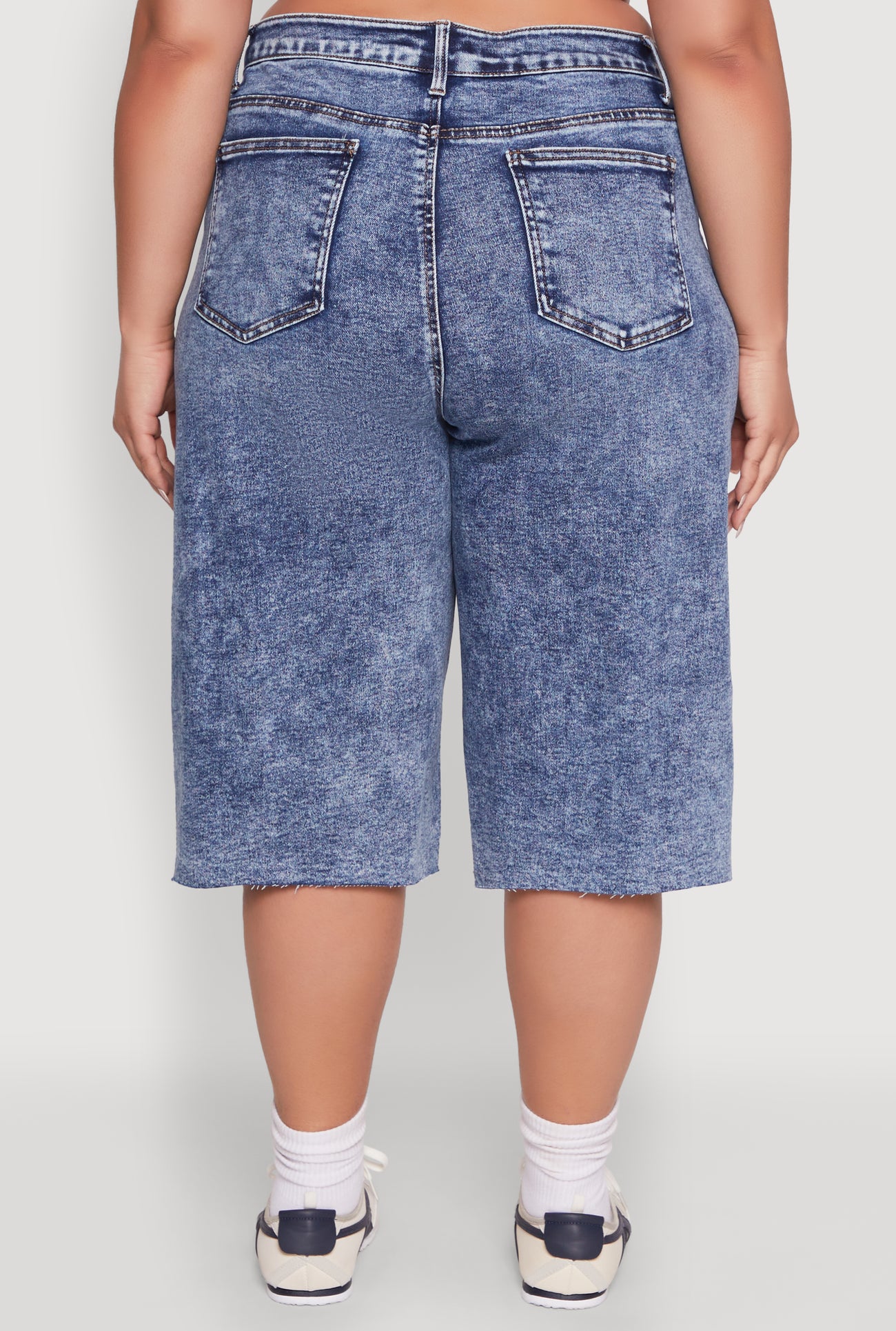 1872071619030408_006