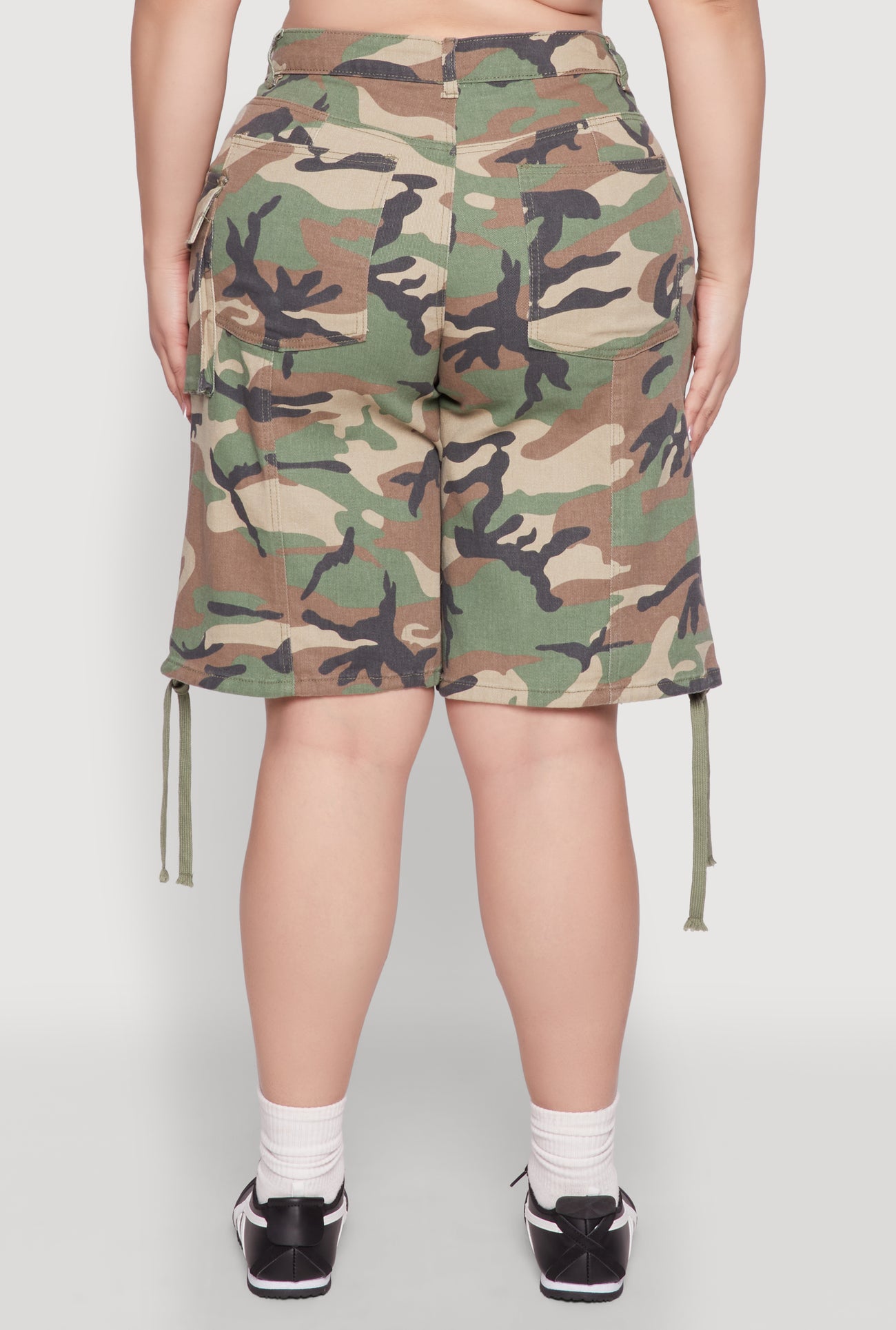 1872077131100032_006