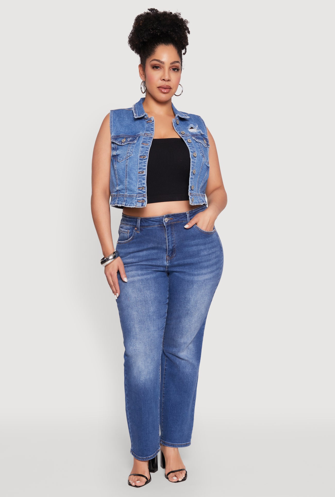 1876071619031404_003