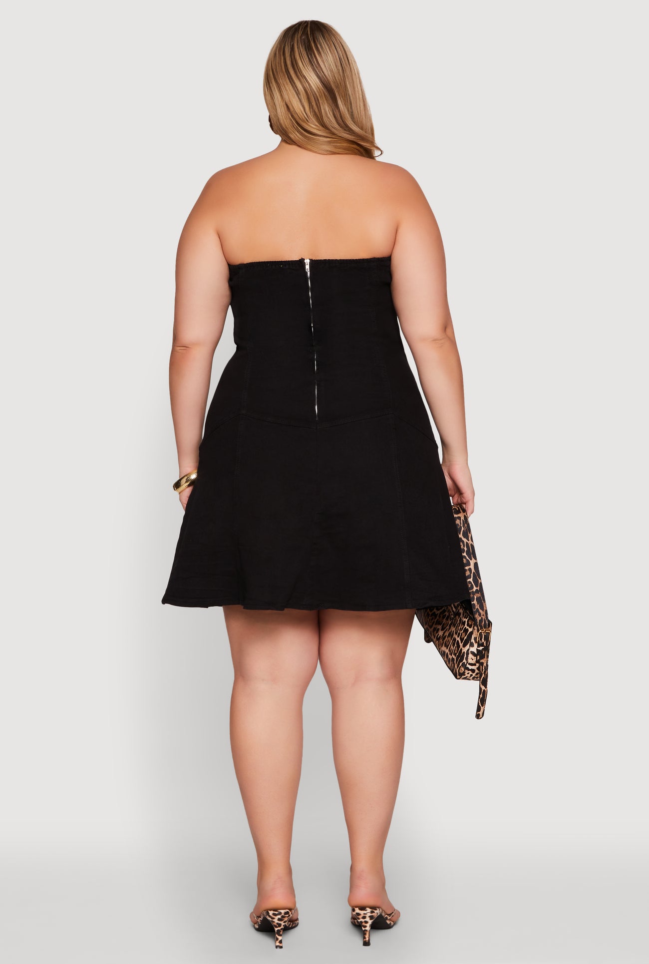 1877064725633001_005