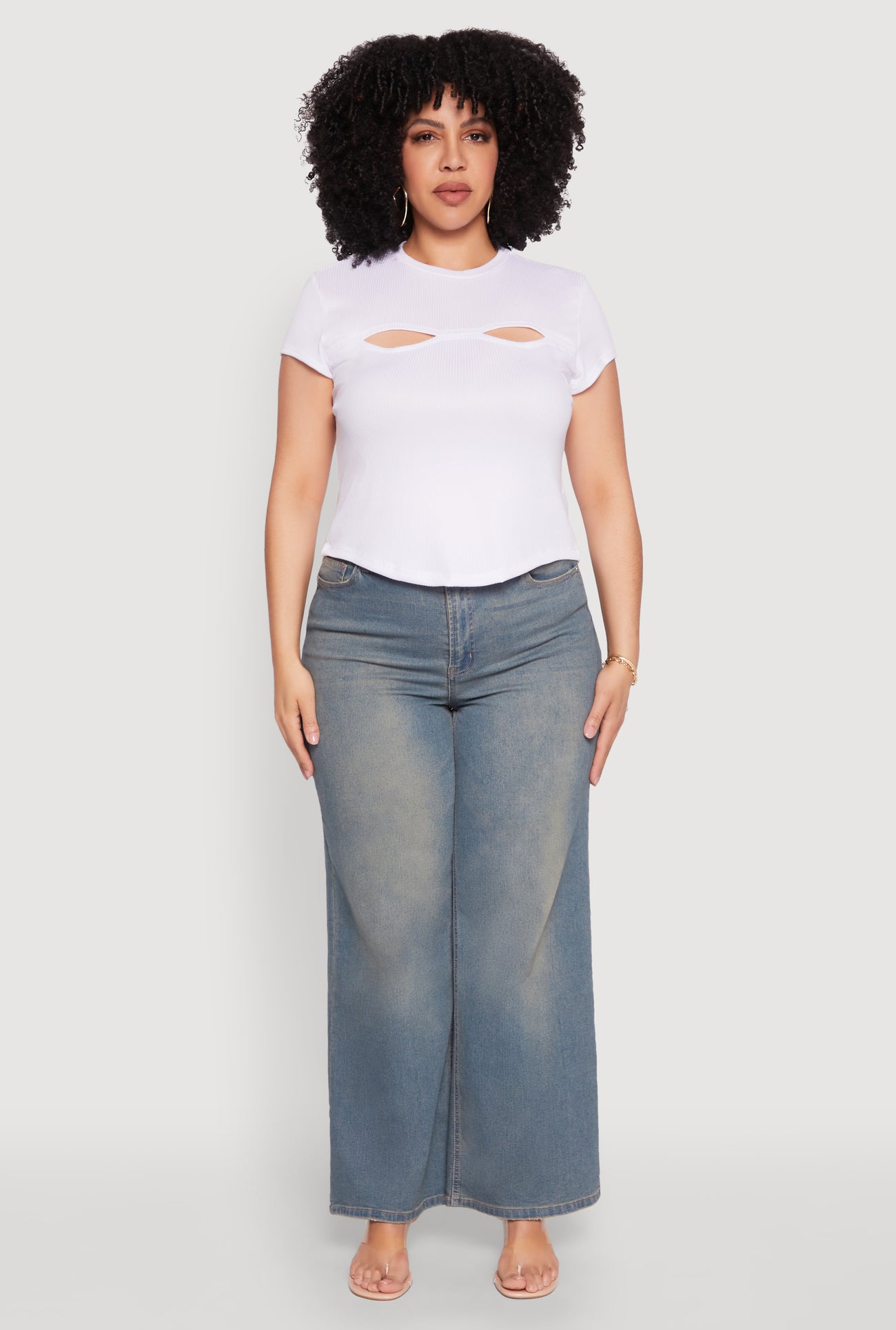 1912038344778010_003