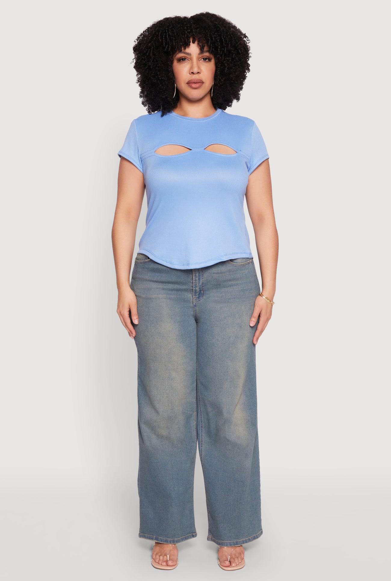 1912038344778340_003