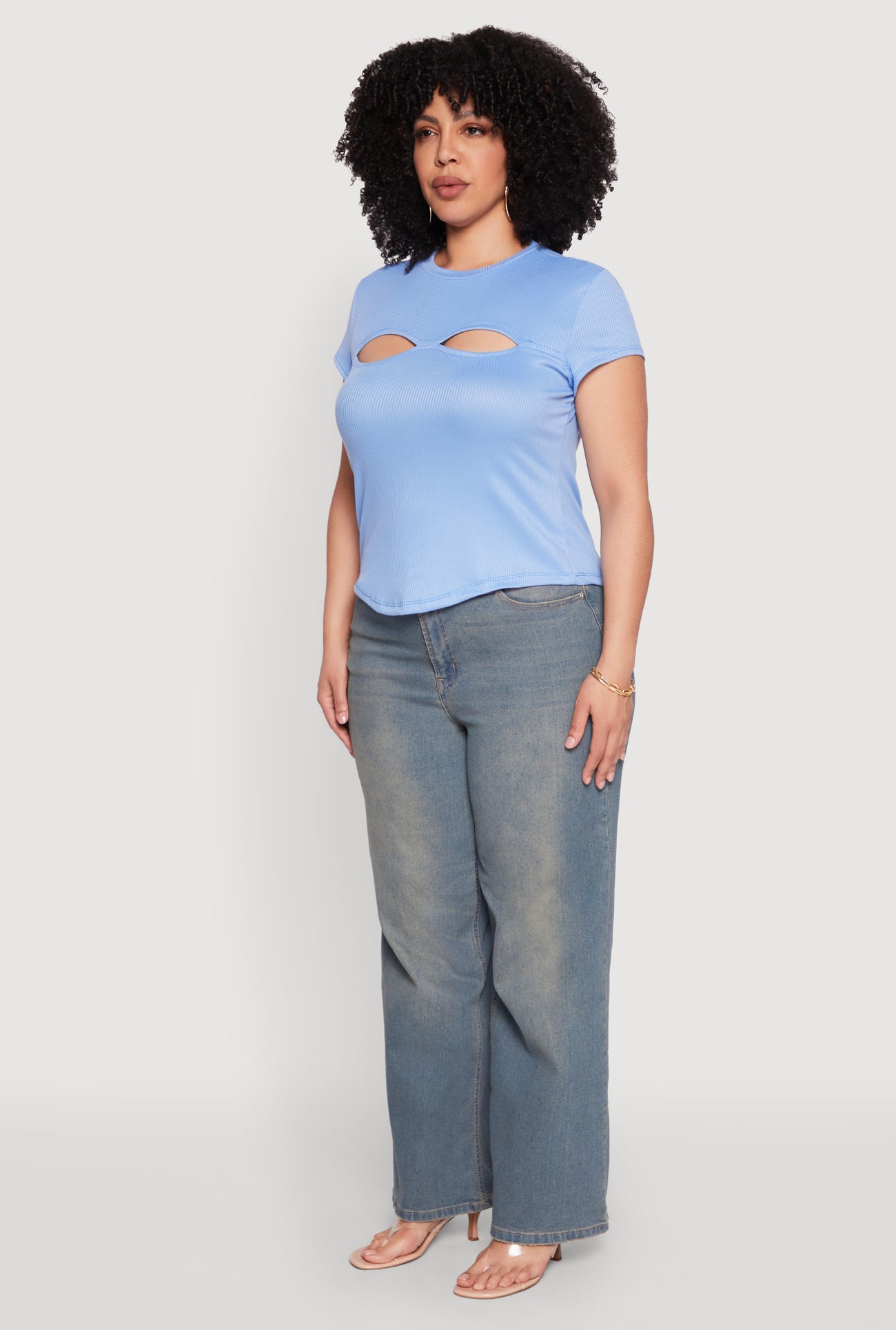 1912038344778340_005