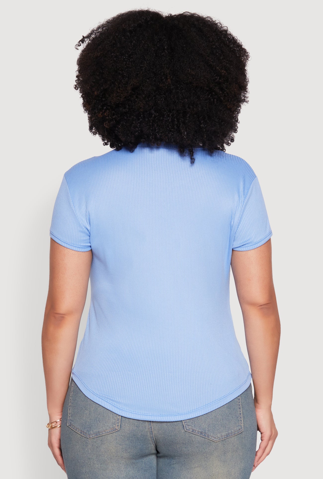 1912038344778340_006