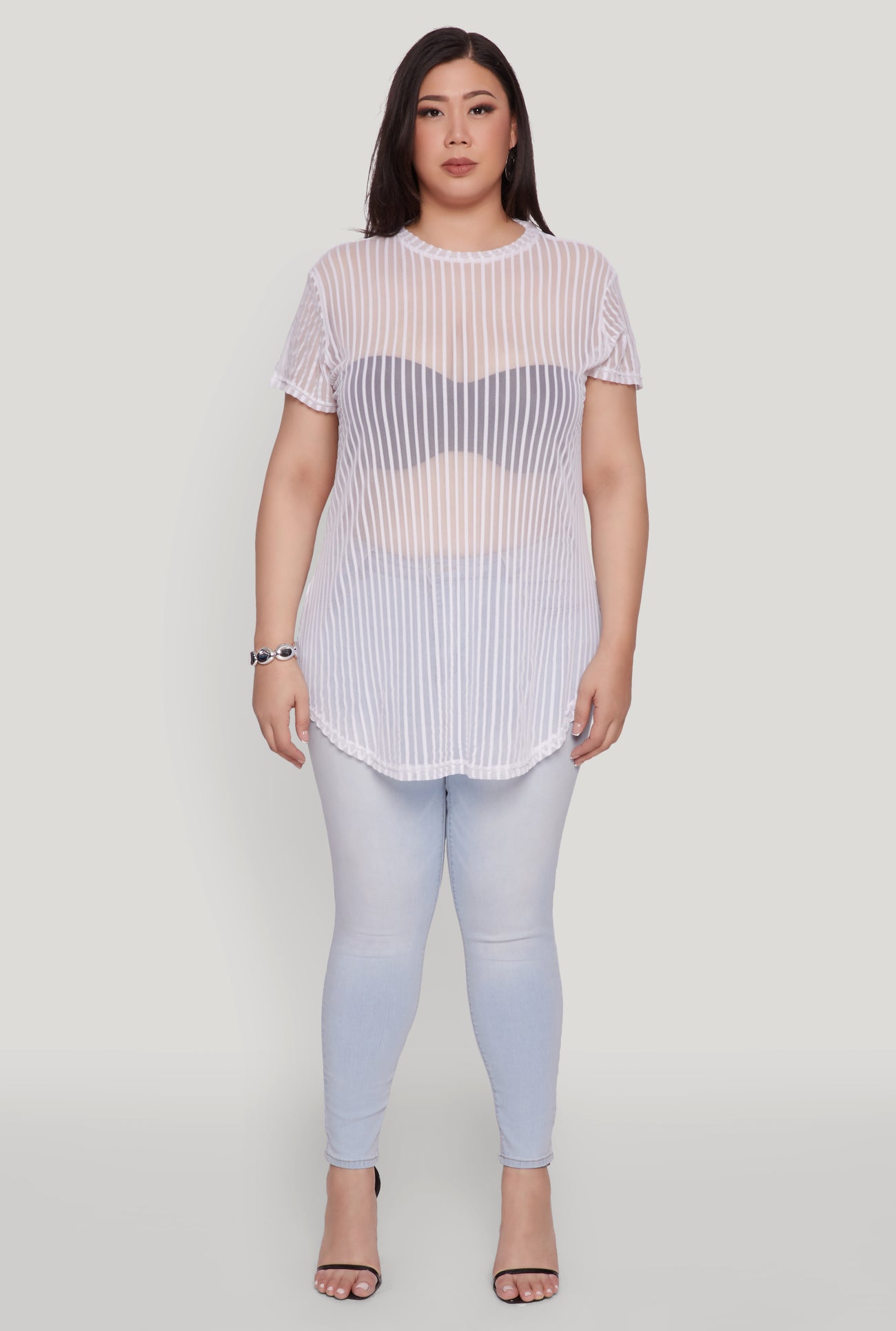 1912038345553010_003