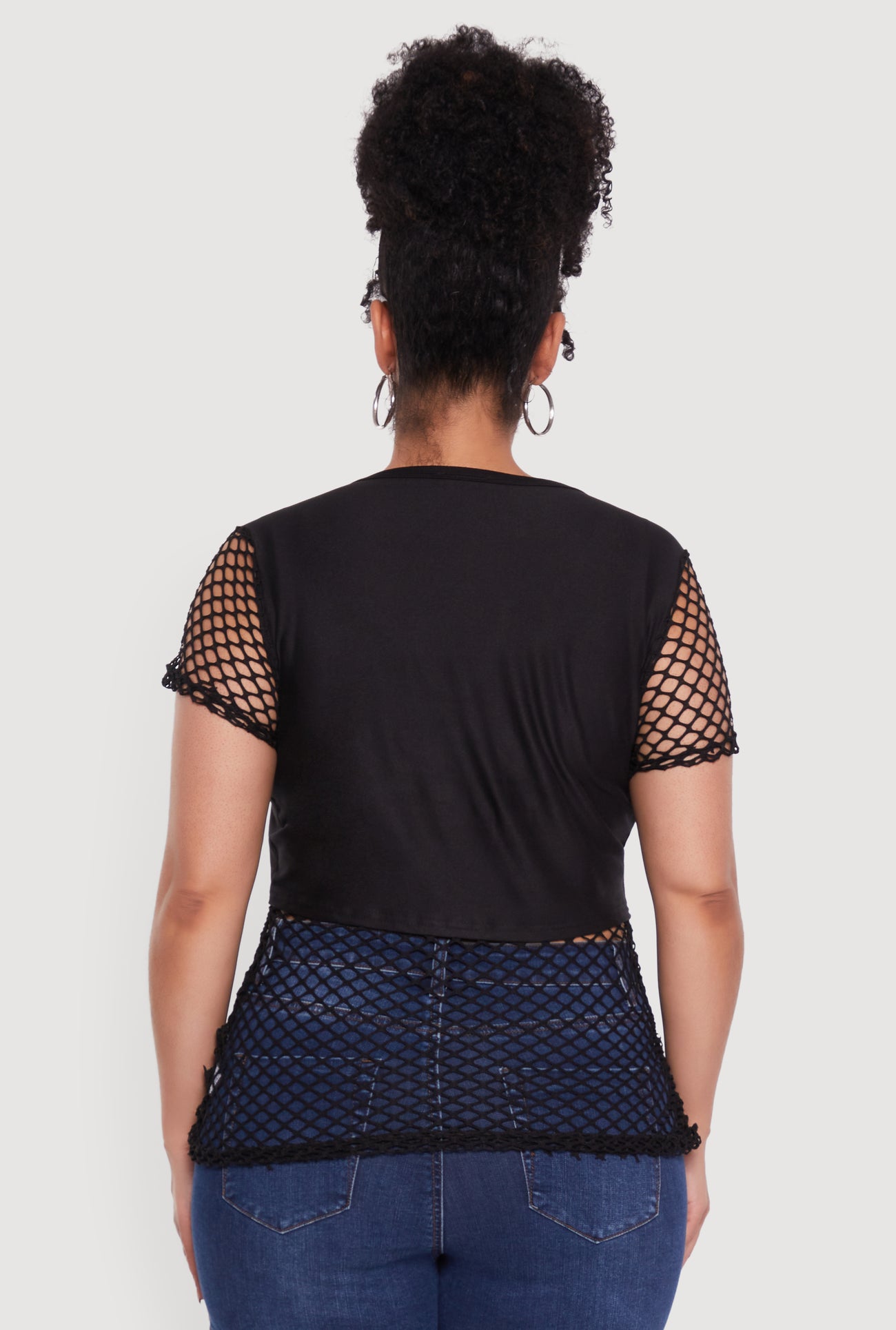 1912038345575001_006