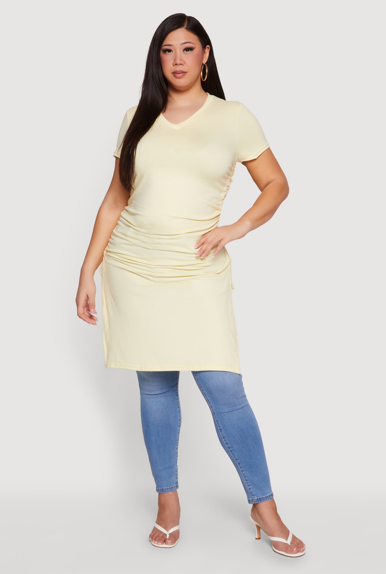 1915038340616070_001