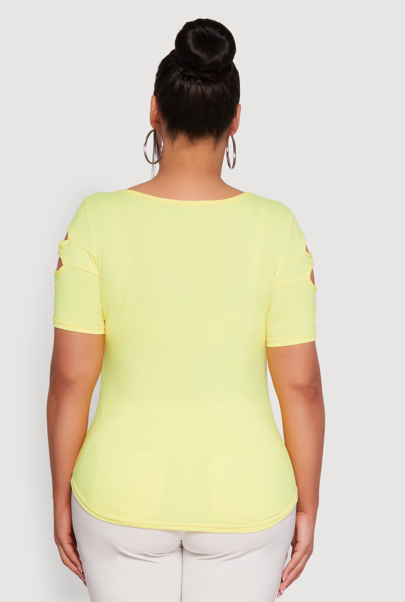 1915038342010070_006