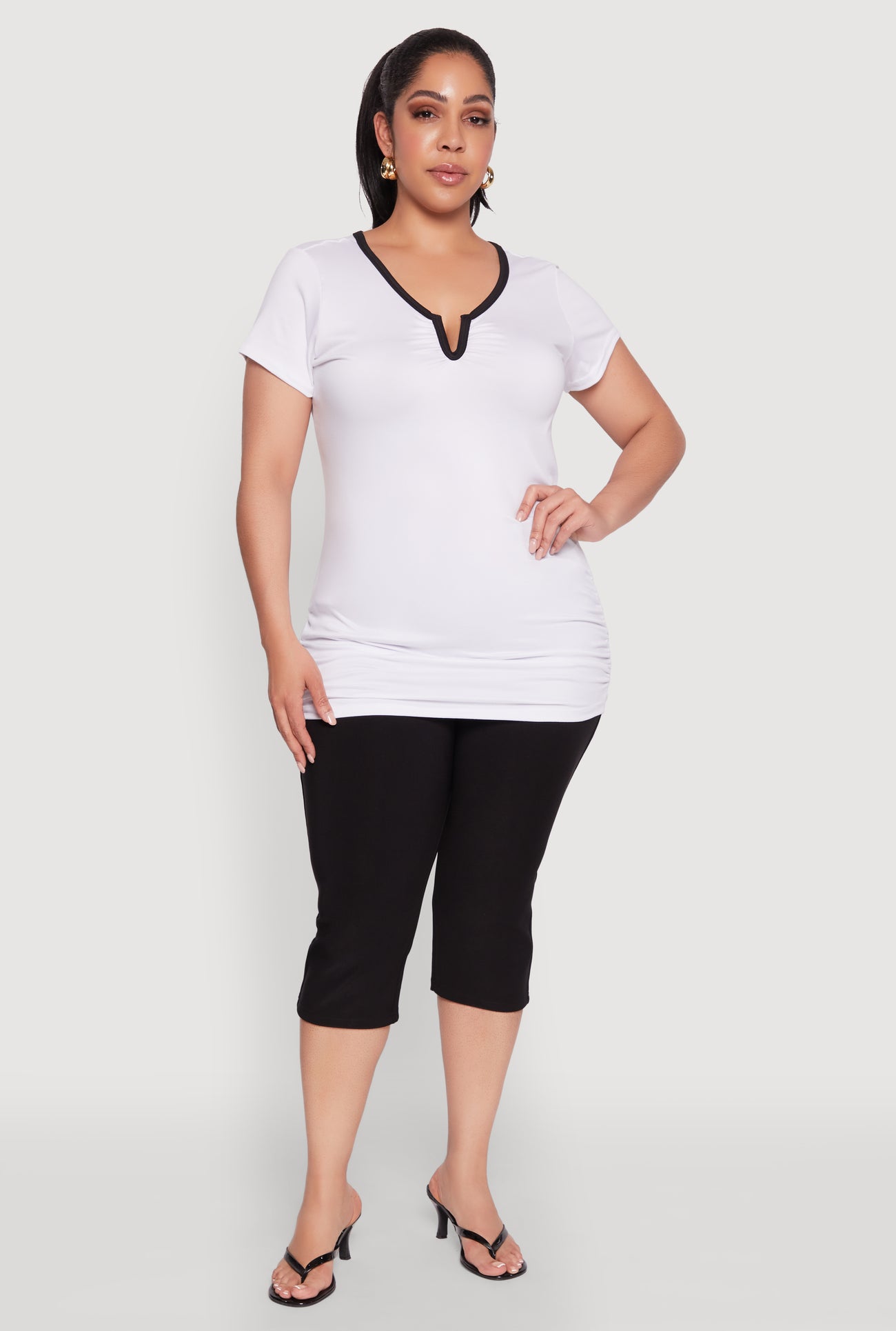 1915038342065010_001