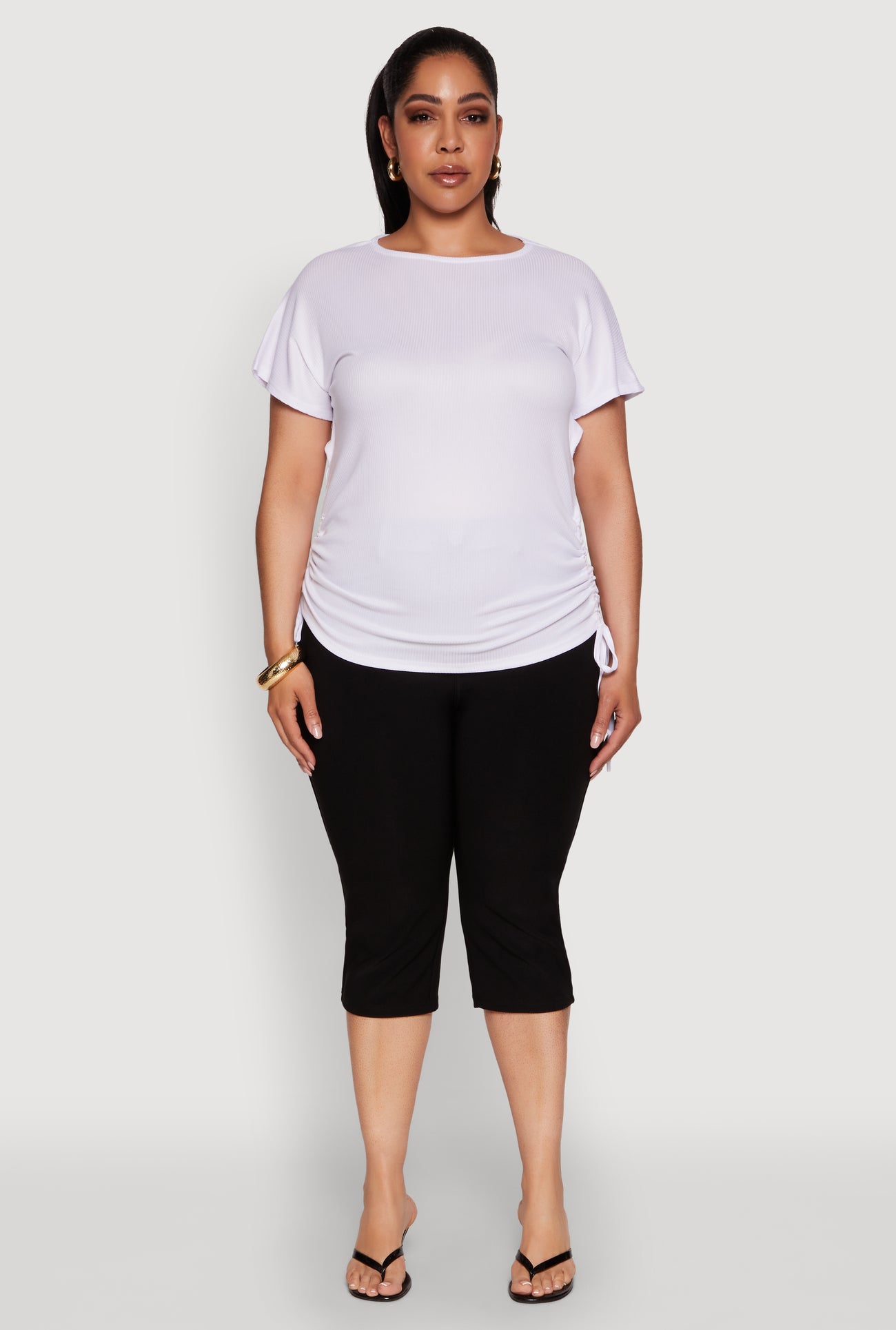 1915038347490010_003