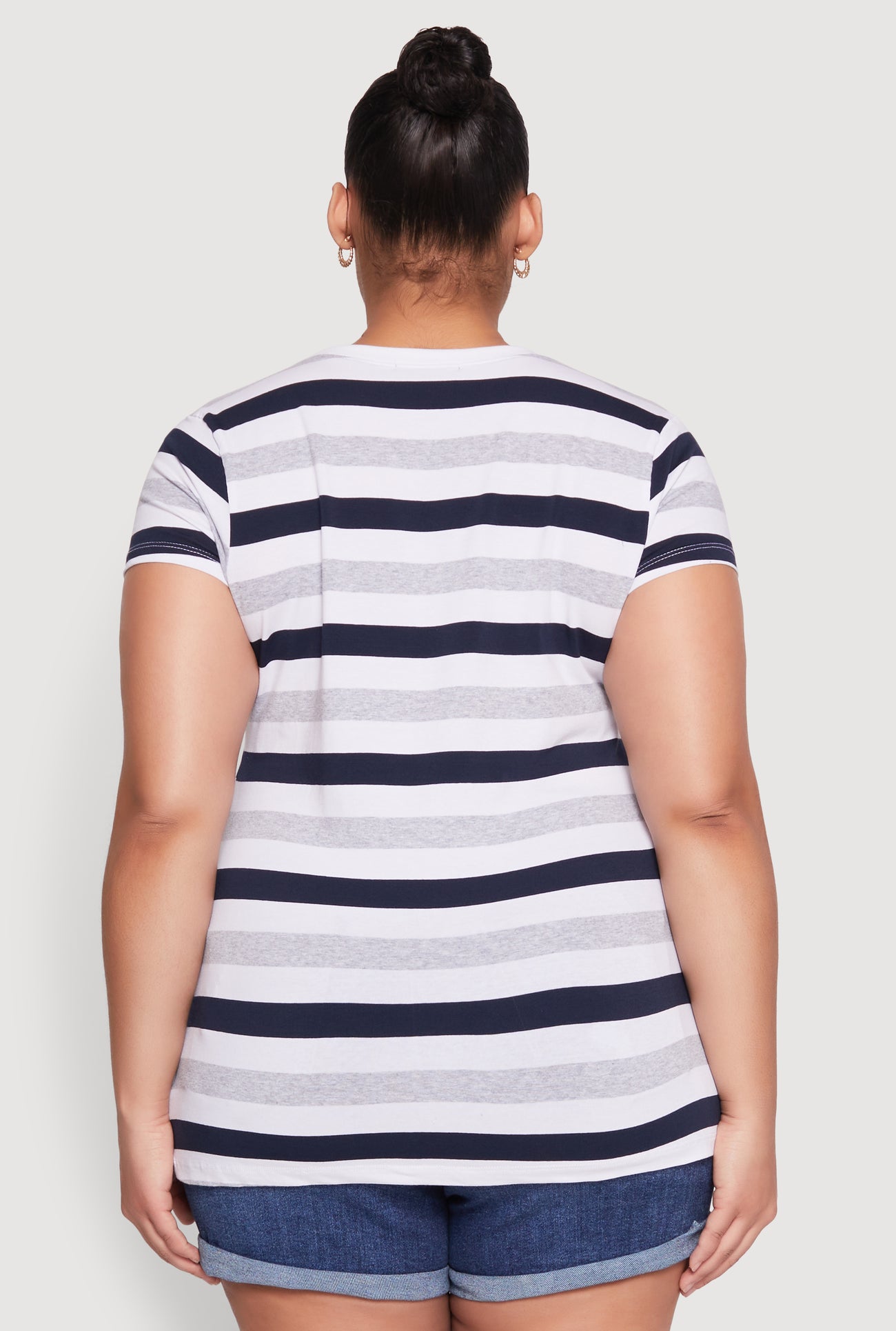 1915054263500041_006