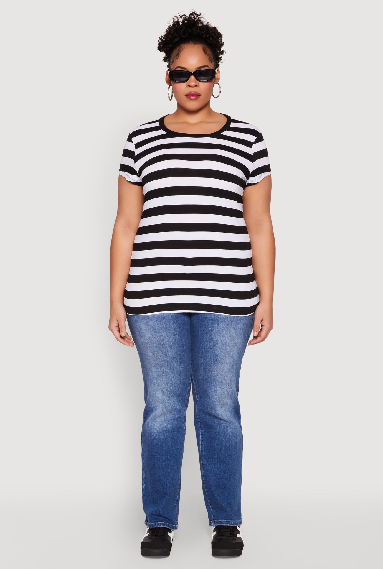 1915054265300015_001