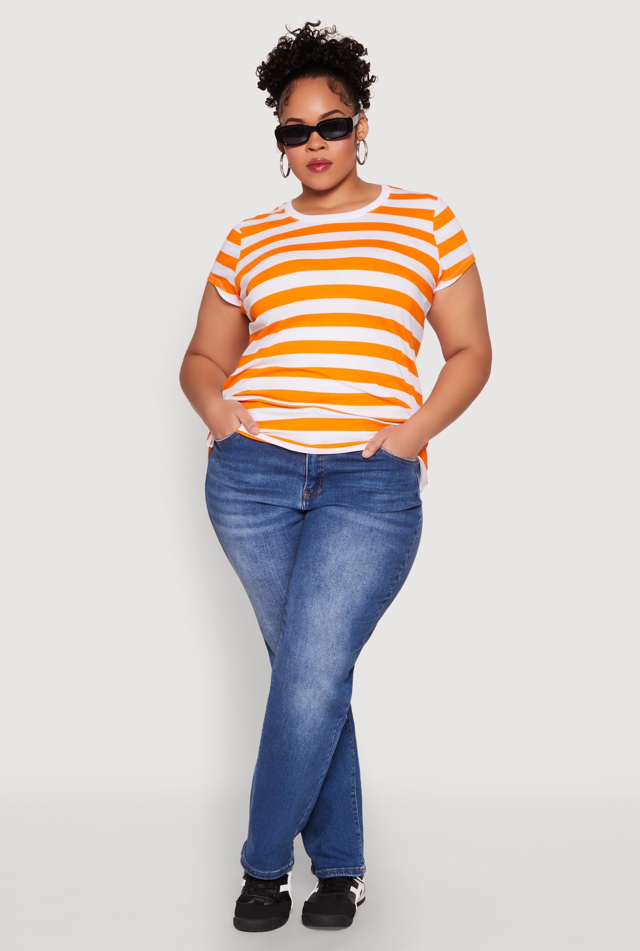 1915054265300080_001