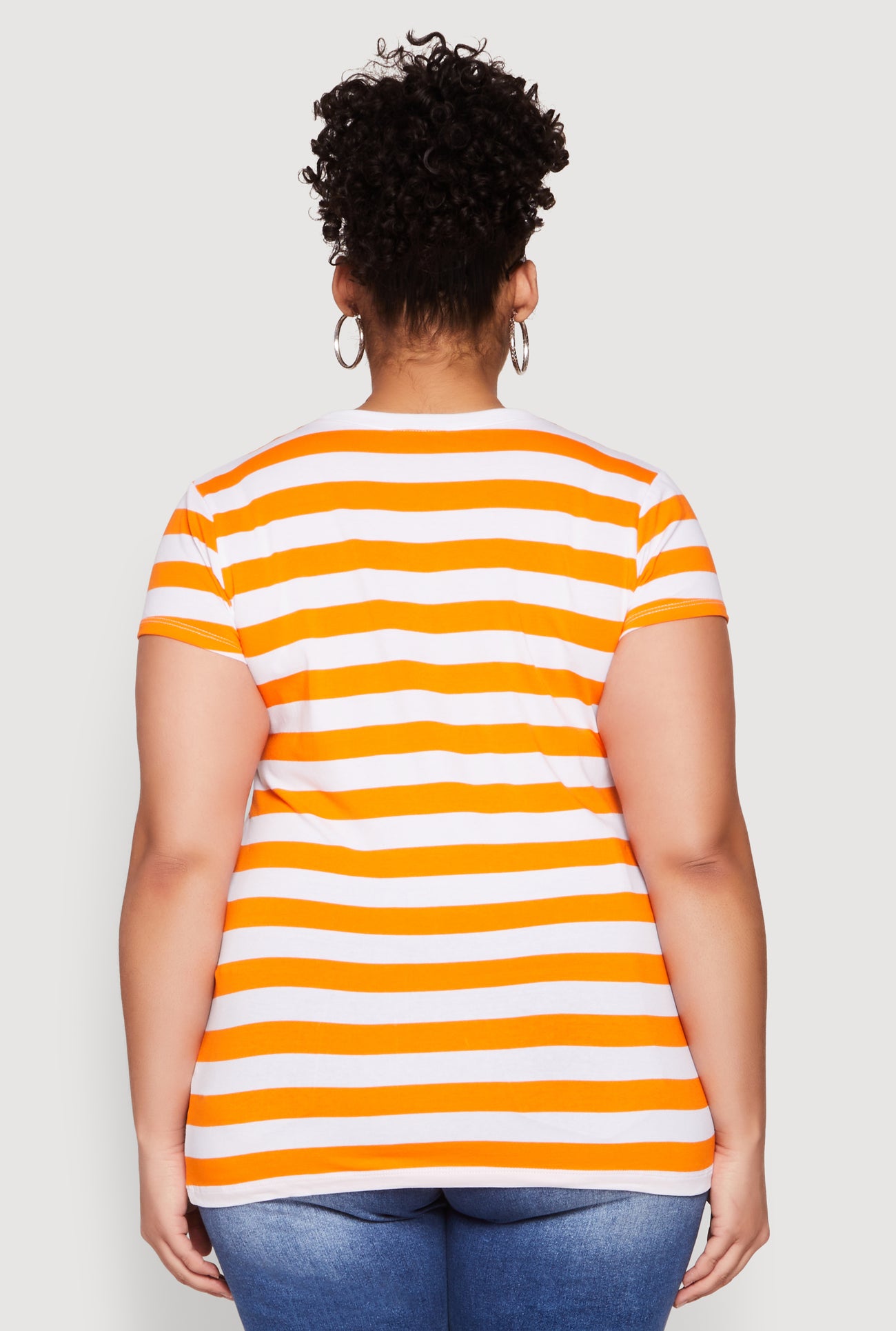 1915054265300080_006