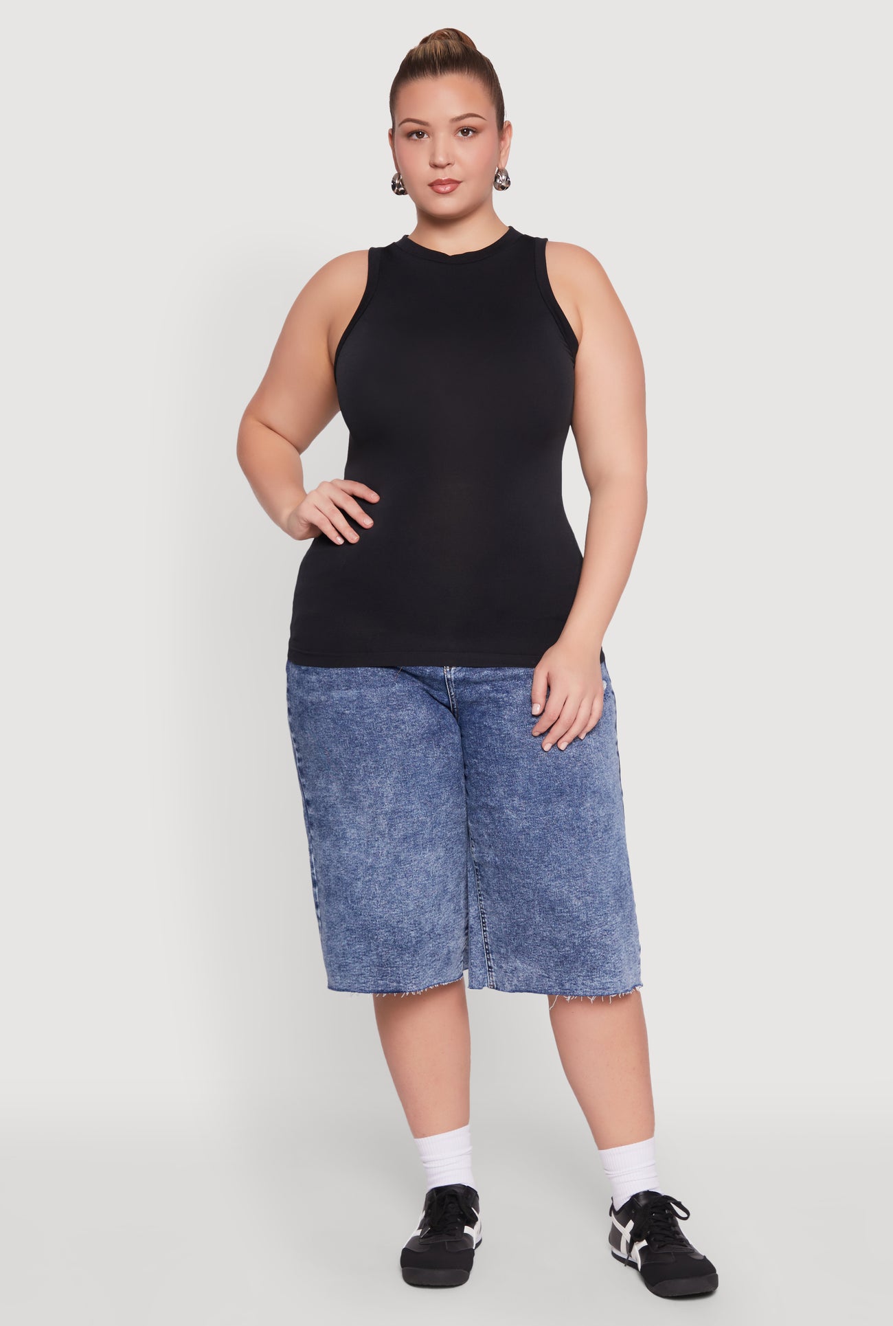 1916038342750001_001