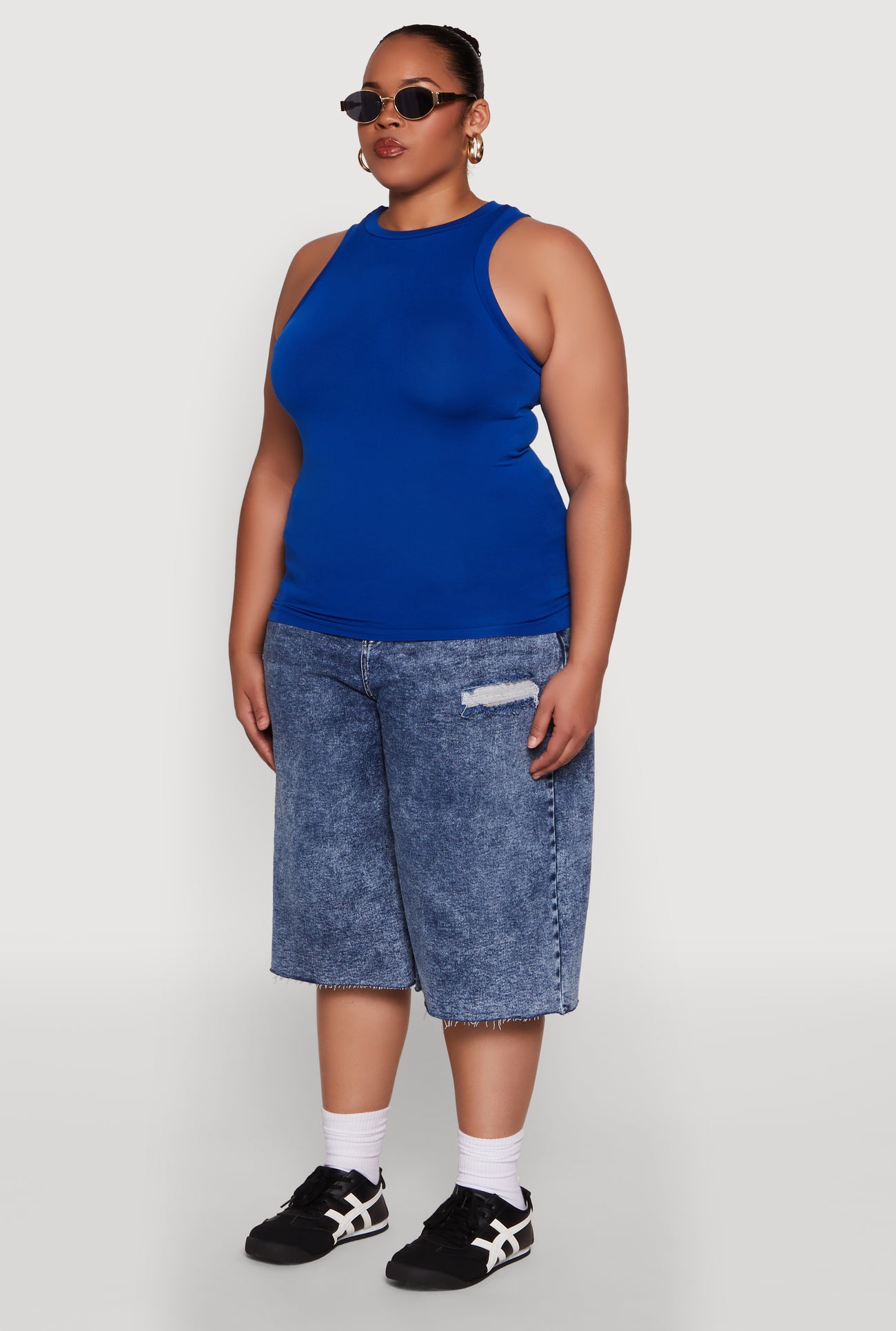 1916038342750340_005