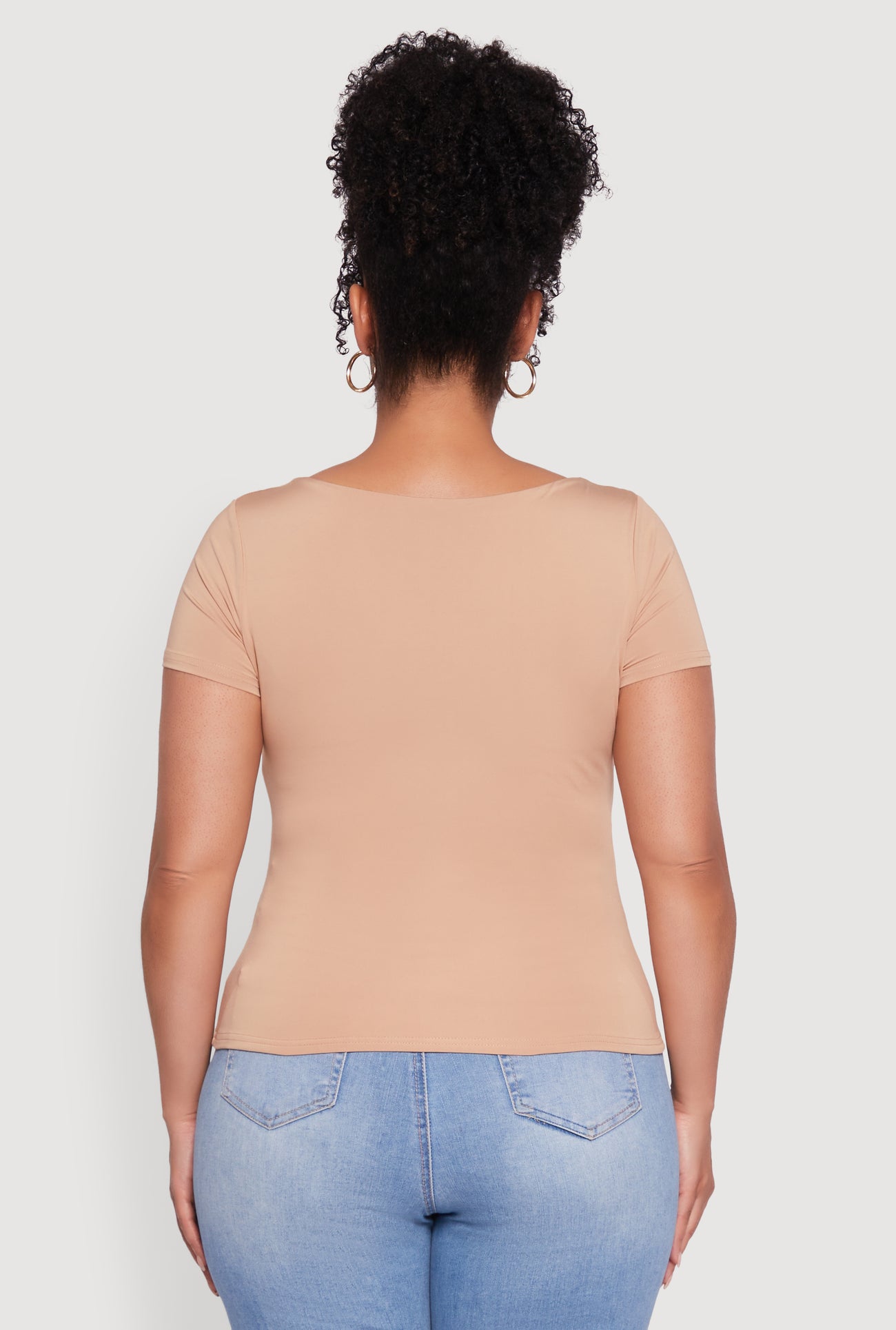 1924064726026325_006