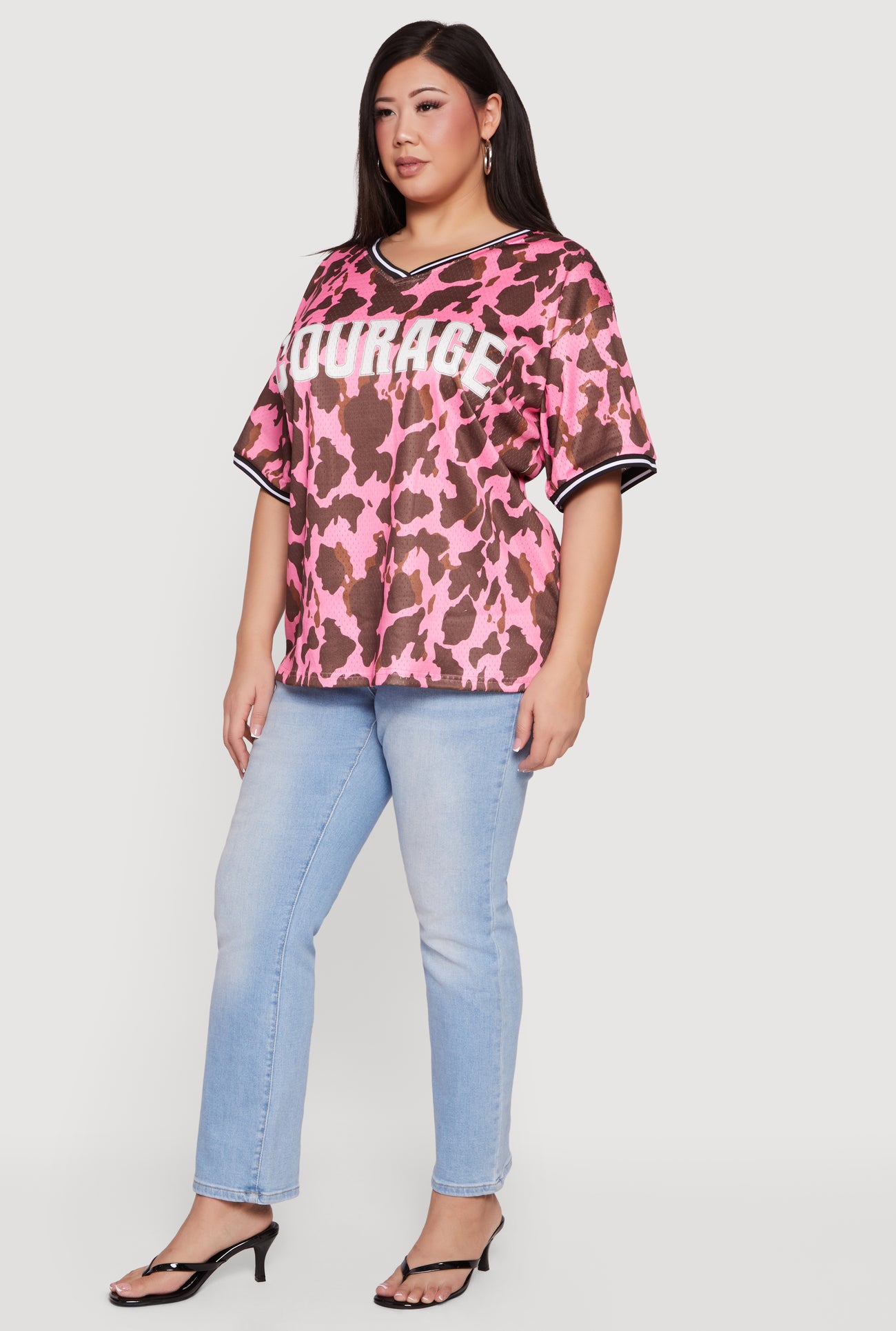 1925075398383066_003