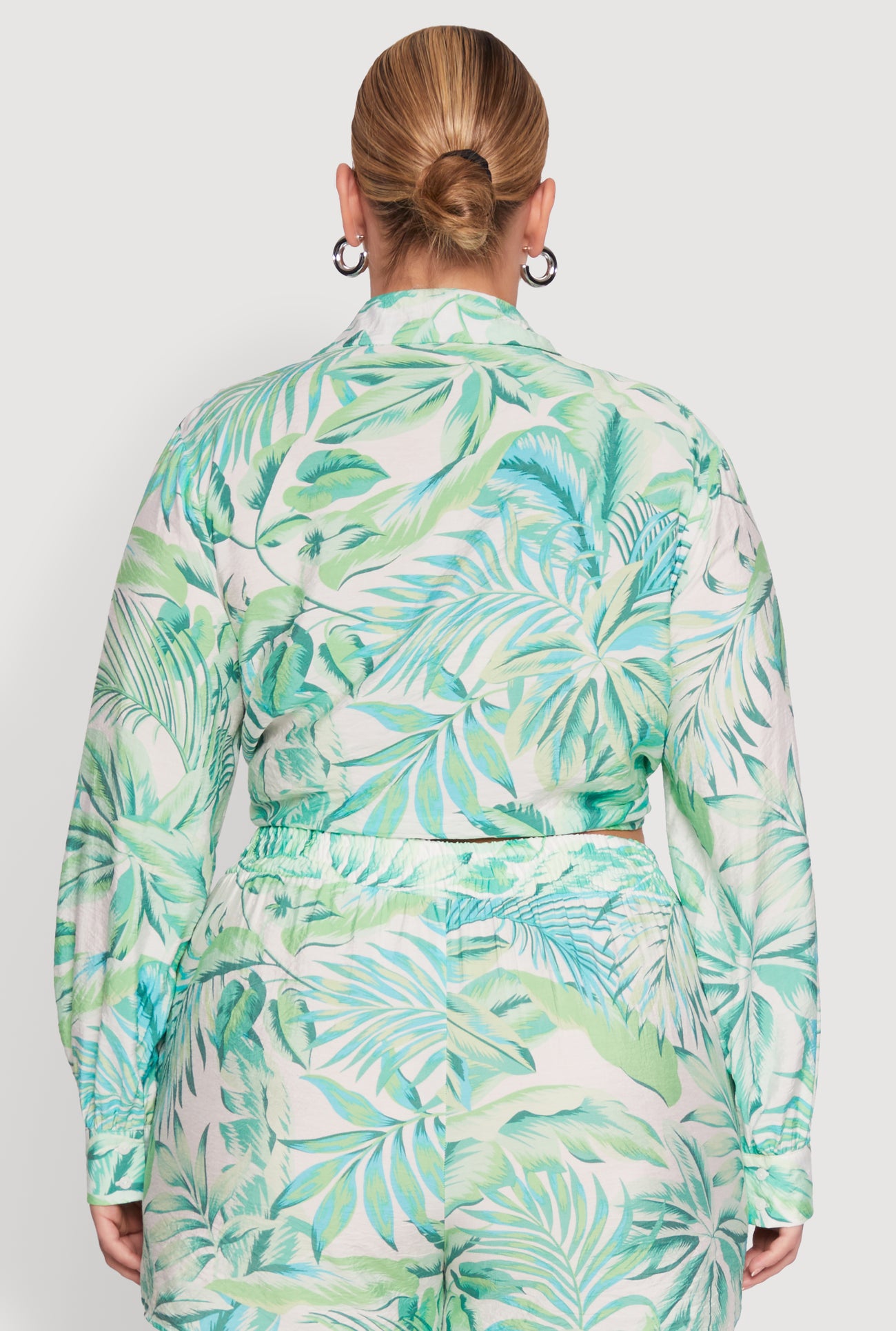 1927054210656030_006